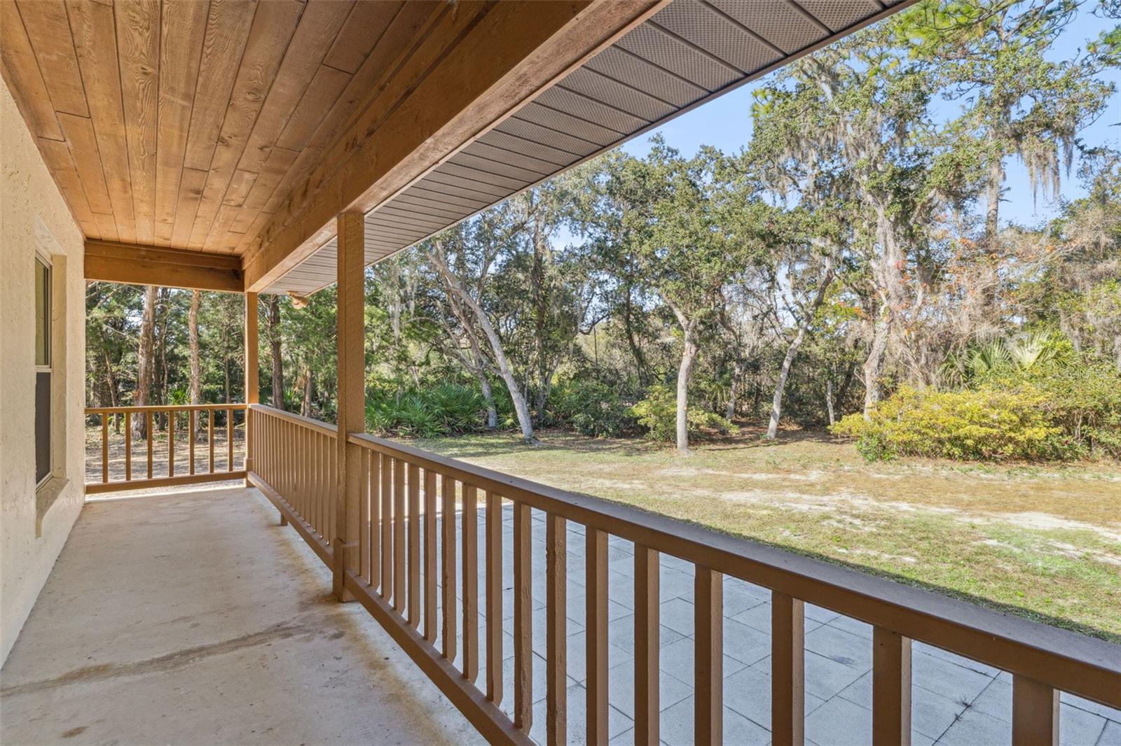 Image 4 of 41 For 721 Riverwoods Trail