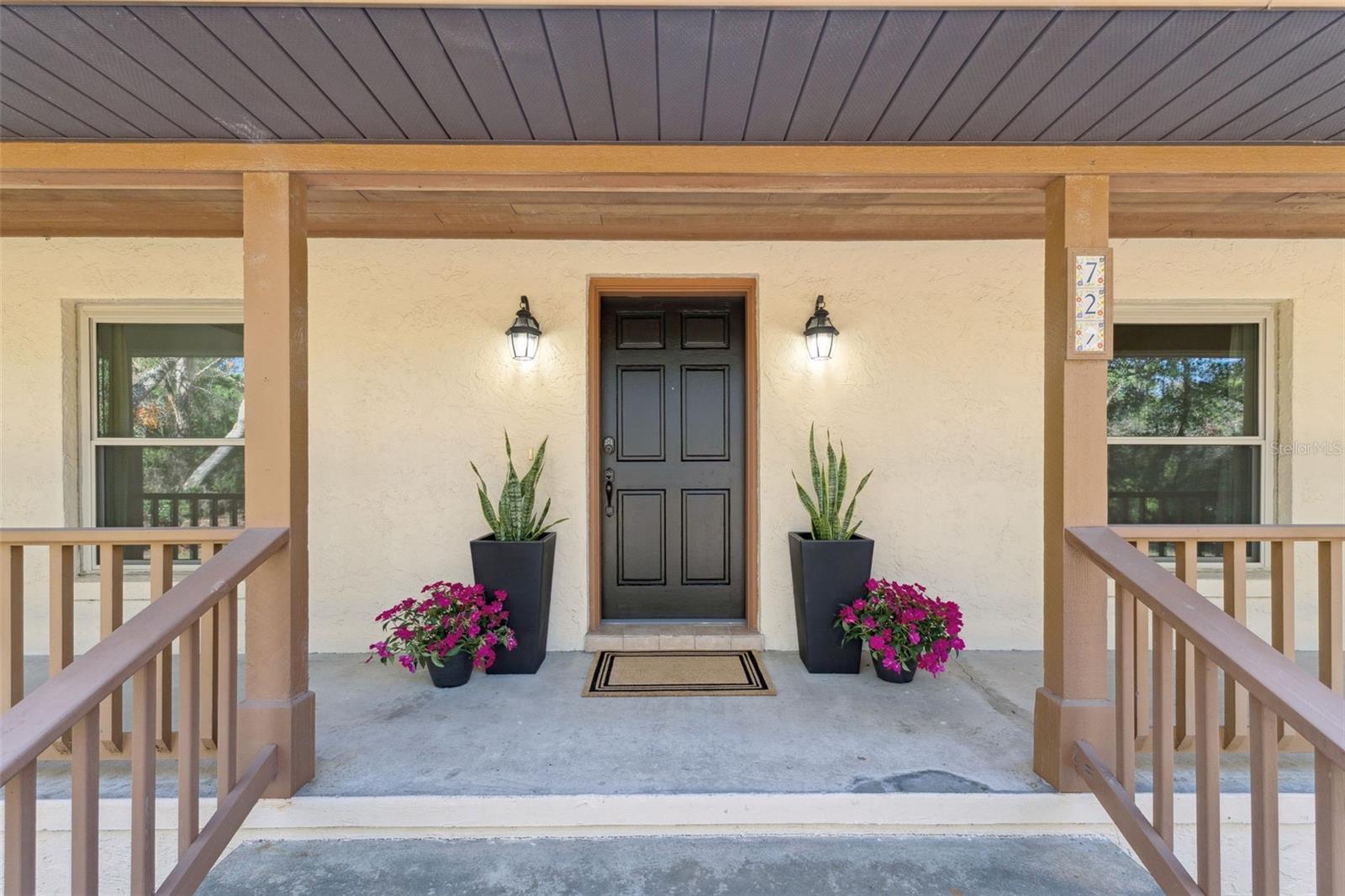 Image 5 of 41 For 721 Riverwoods Trail