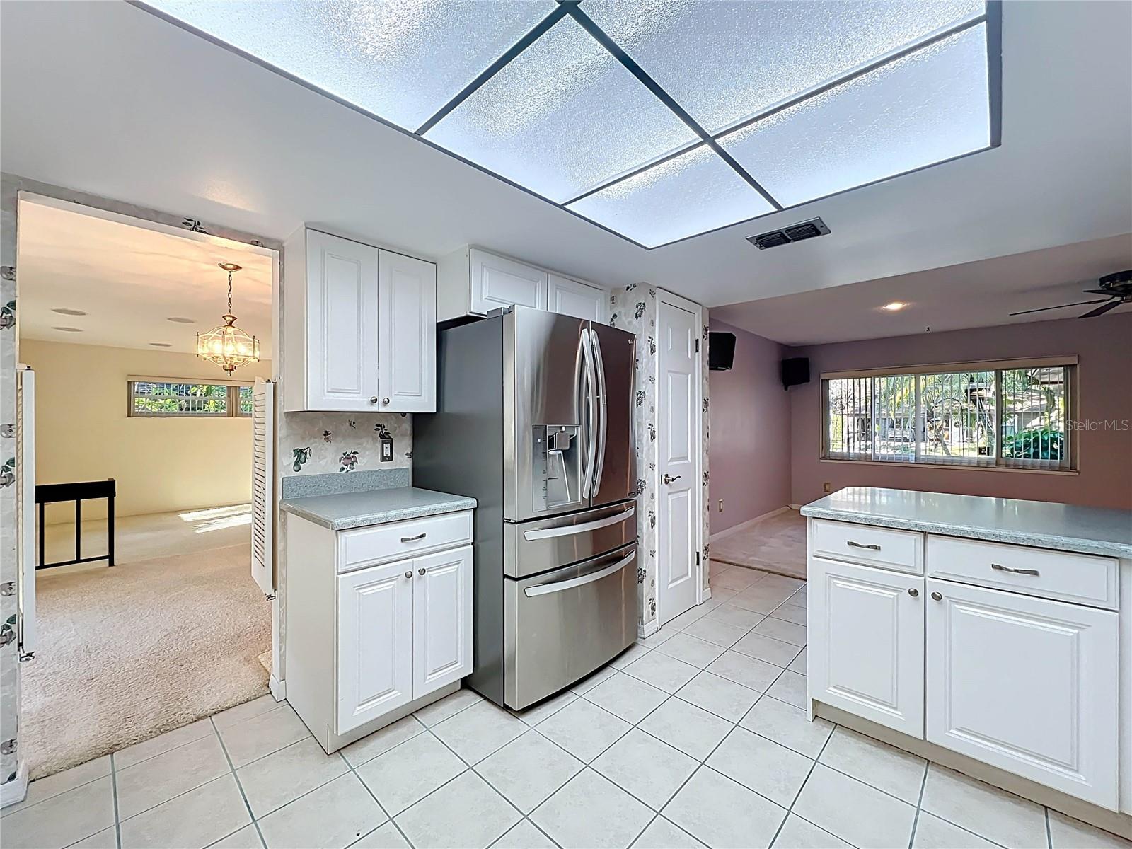 Image 12 of 53 For 576 Indigo Road