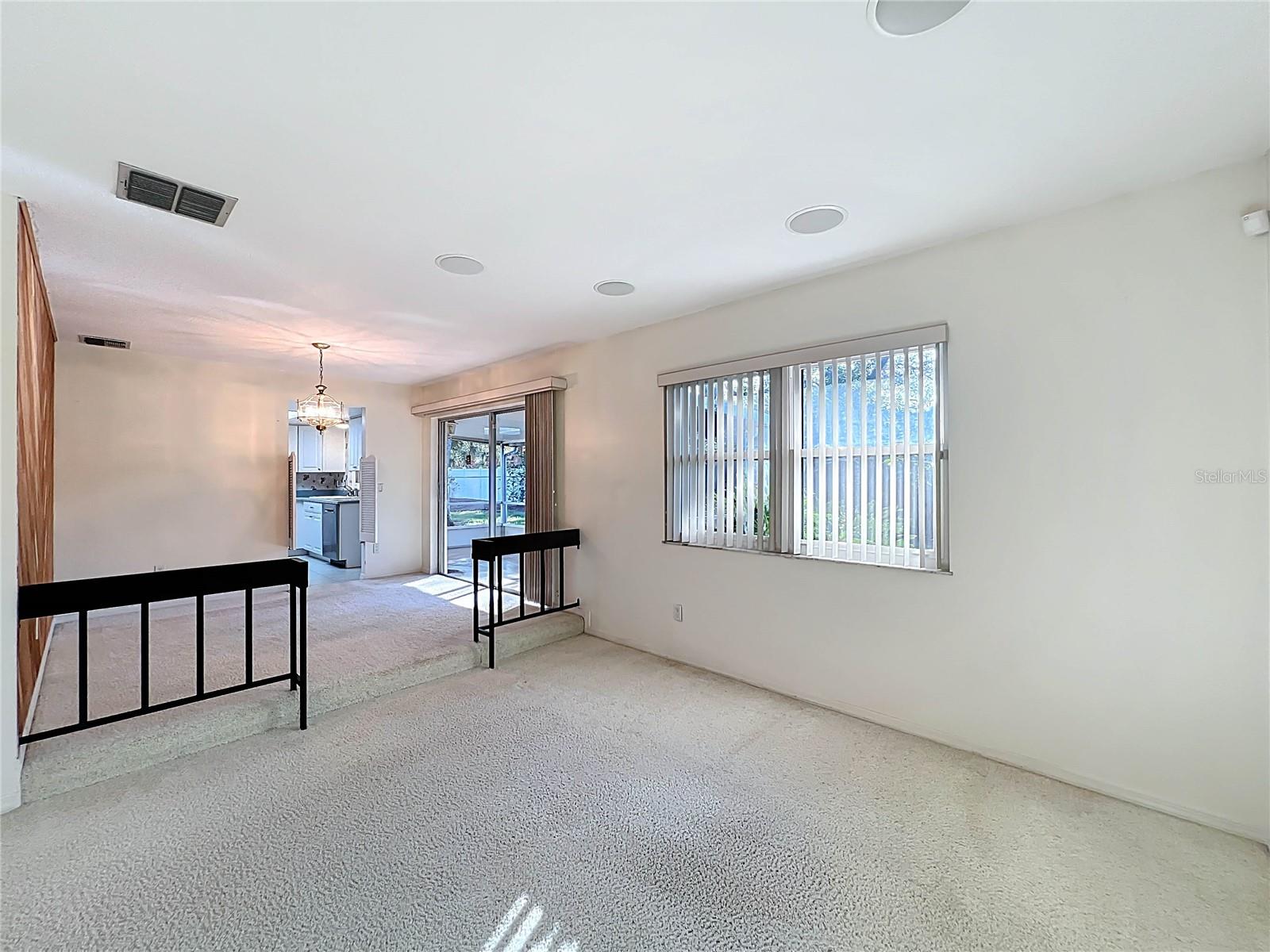 Image 18 of 53 For 576 Indigo Road