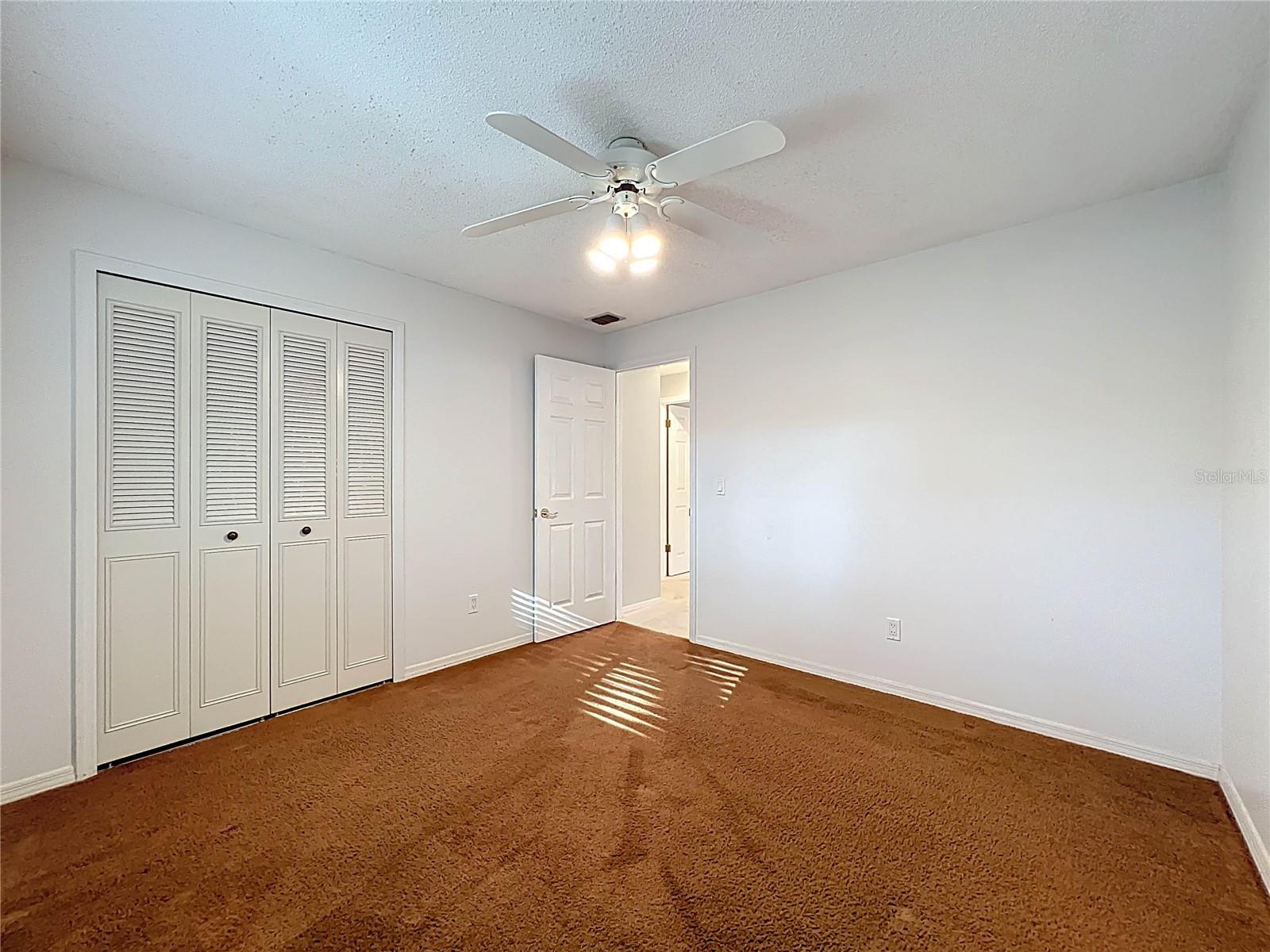 Image 25 of 53 For 576 Indigo Road