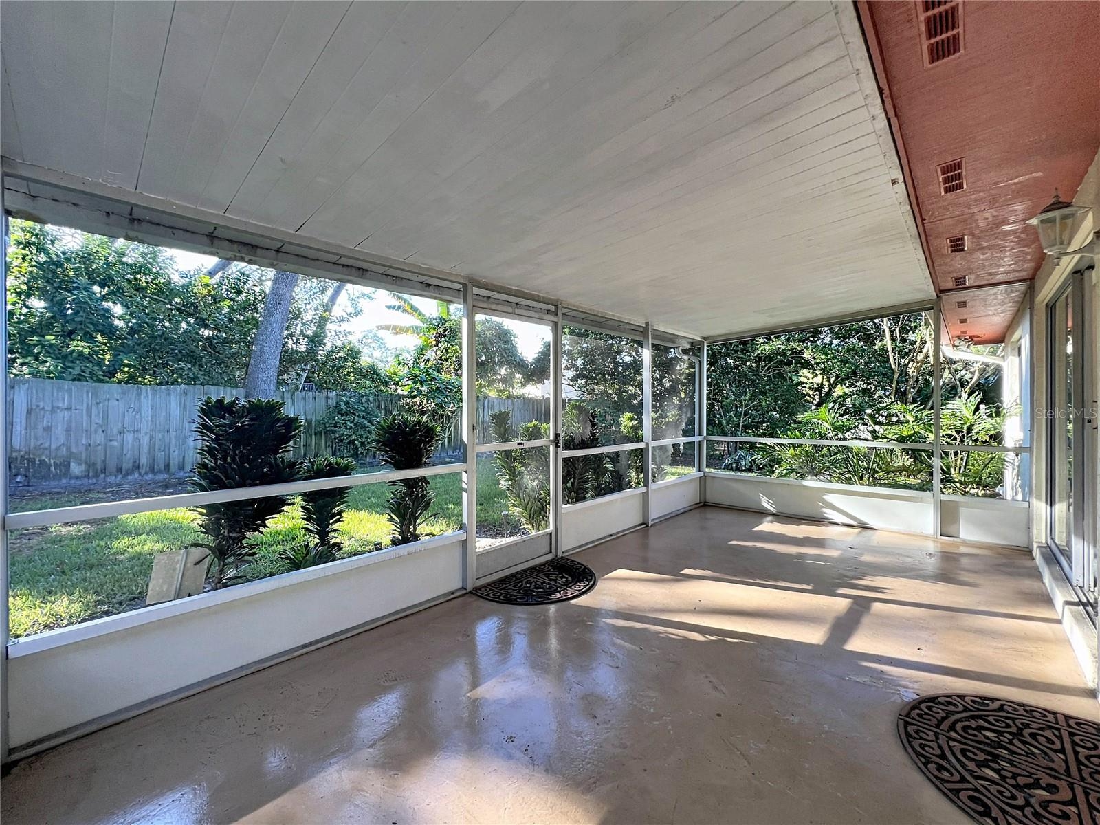 Image 40 of 53 For 576 Indigo Road