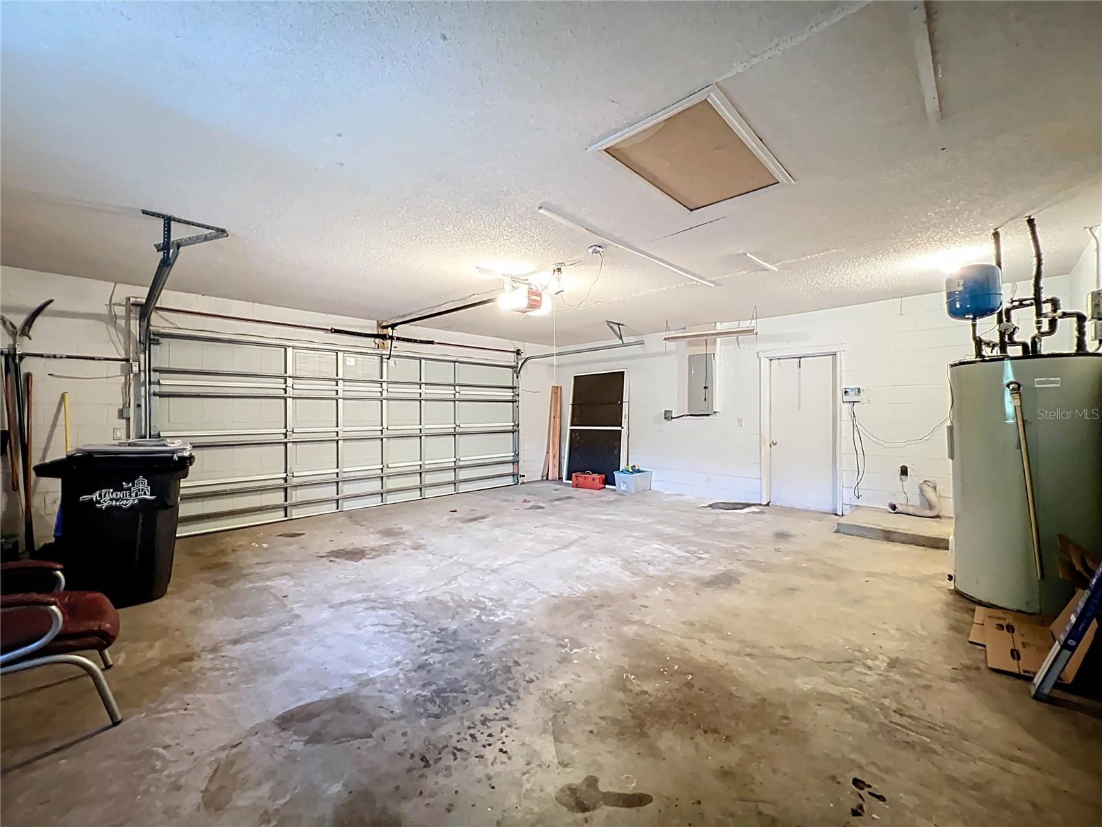 Image 42 of 53 For 576 Indigo Road