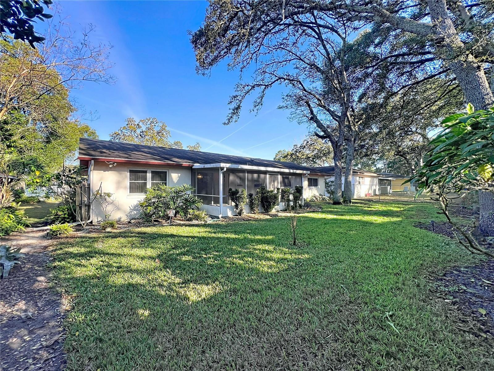 Image 43 of 53 For 576 Indigo Road