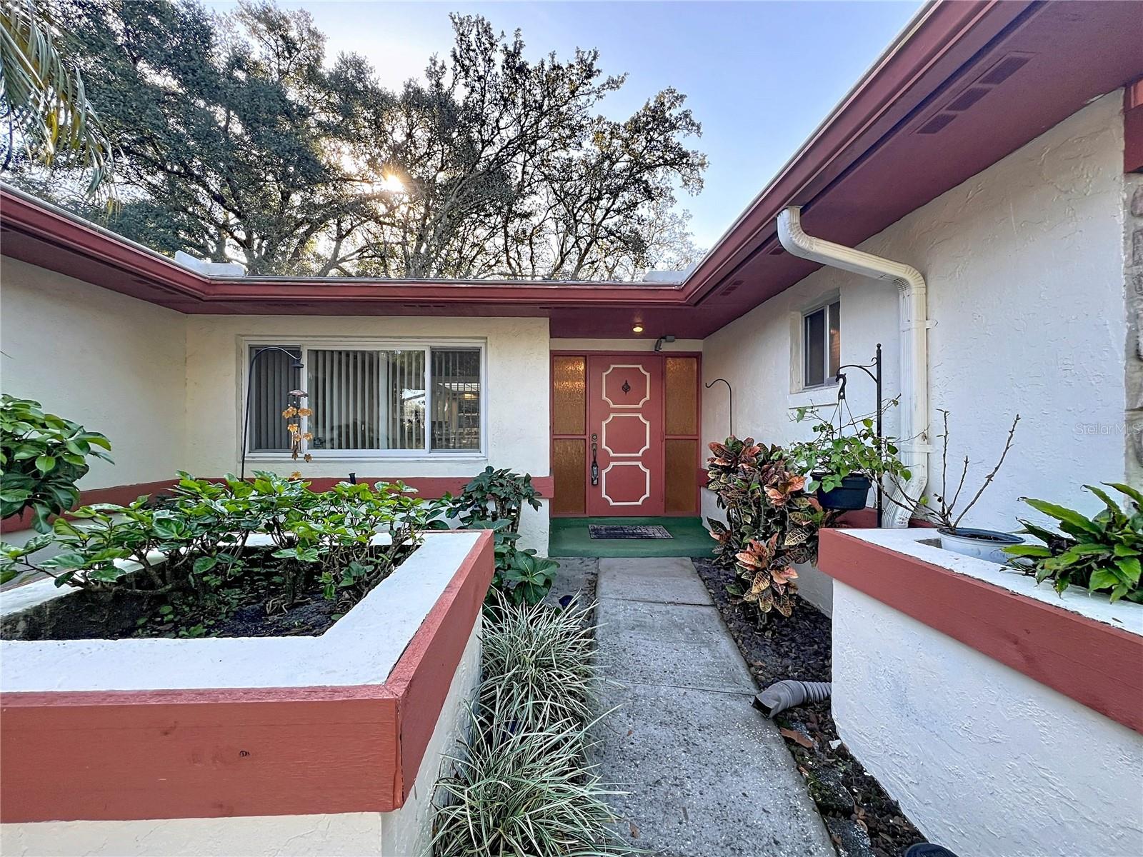 Image 5 of 53 For 576 Indigo Road