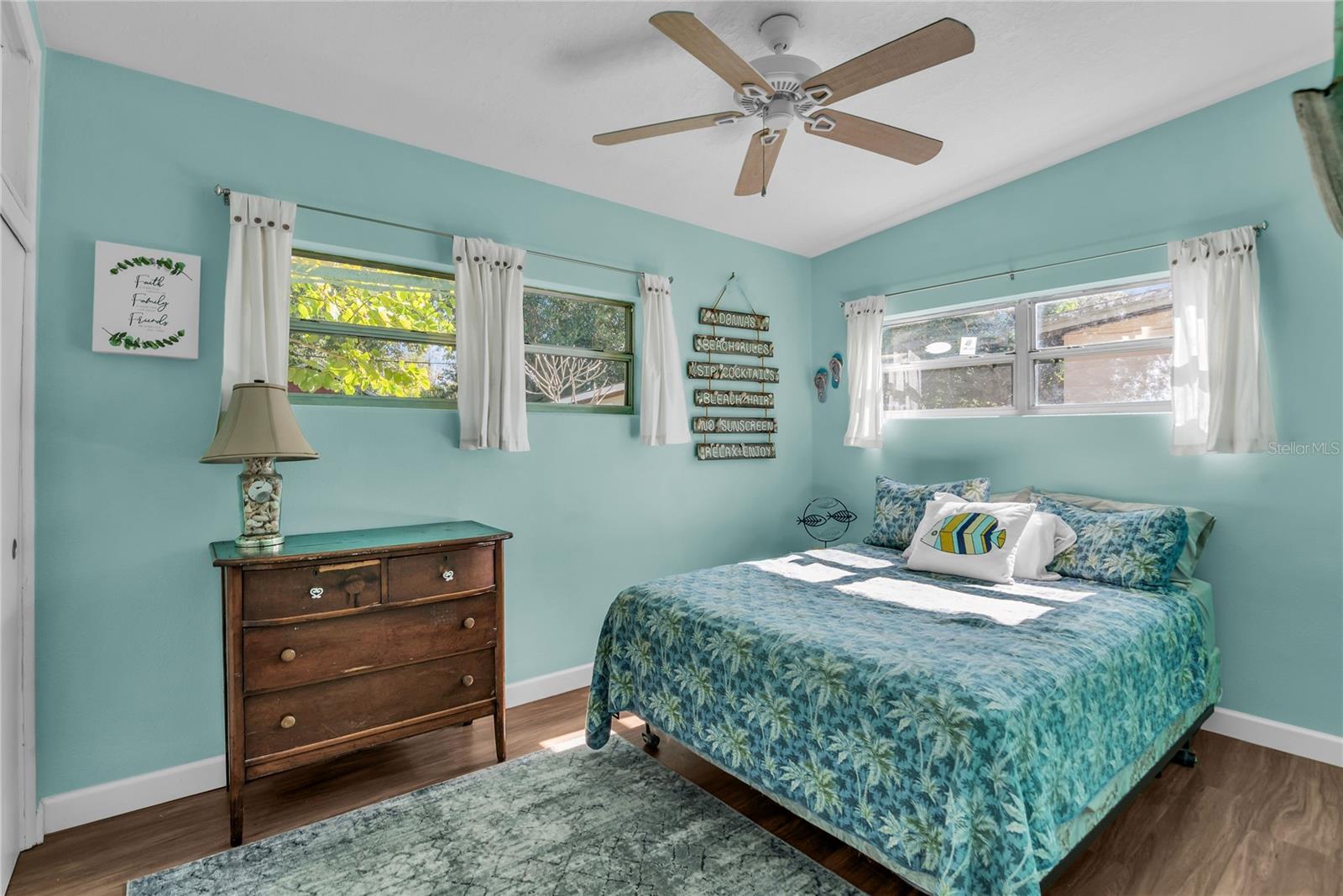 Image 24 of 44 For 7621 Daetwyler Drive