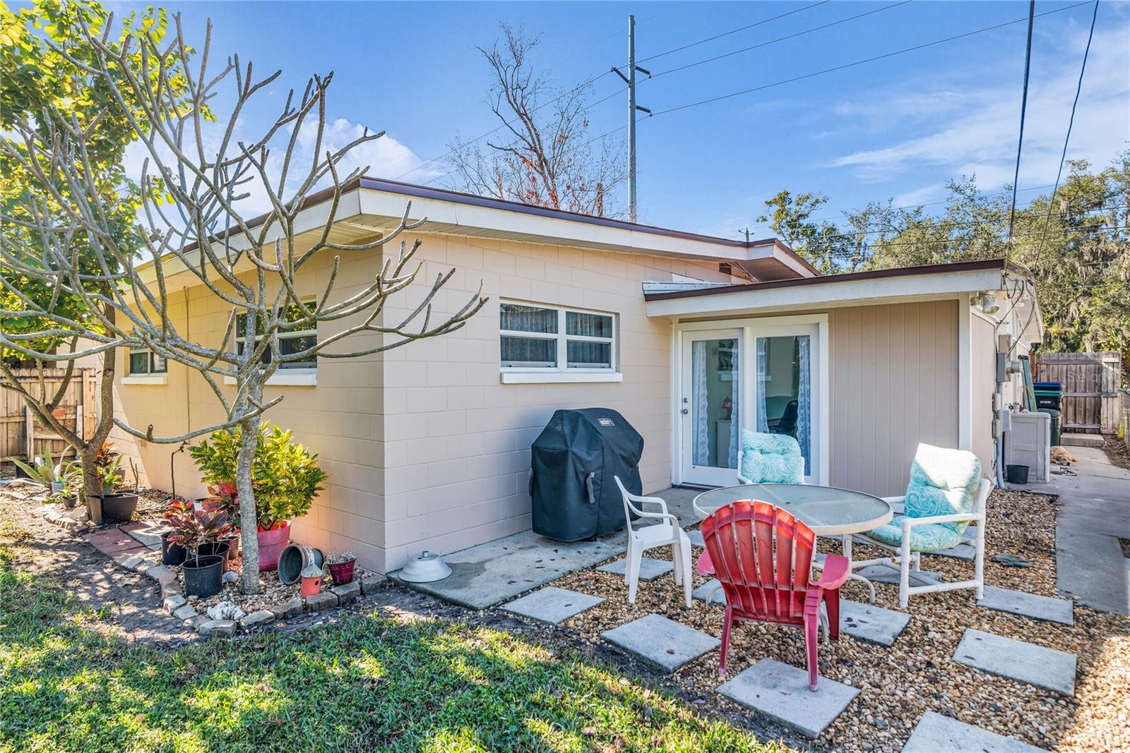 Image 32 of 44 For 7621 Daetwyler Drive