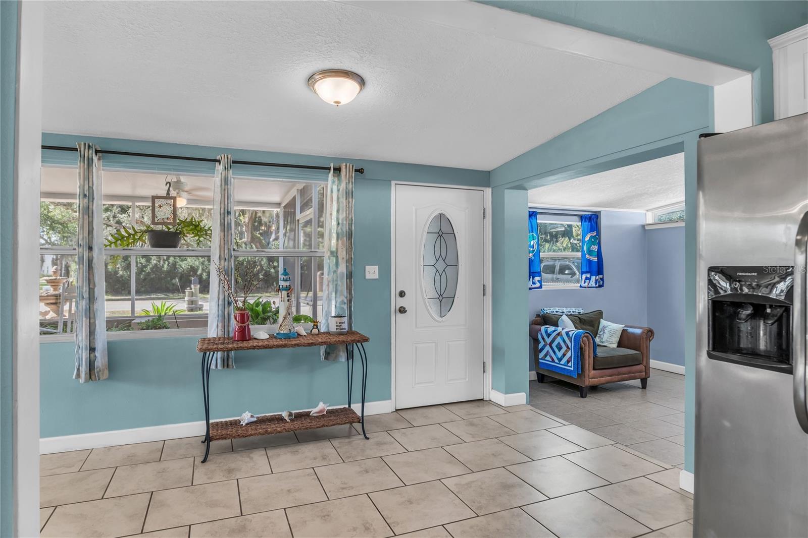 Image 6 of 44 For 7621 Daetwyler Drive