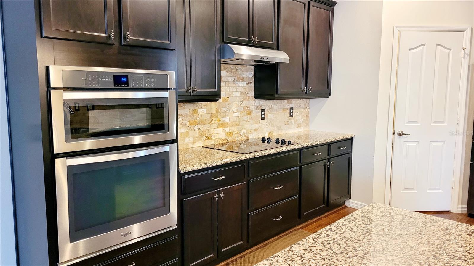 Image 10 of 32 For 7905 Iceland Gull Street