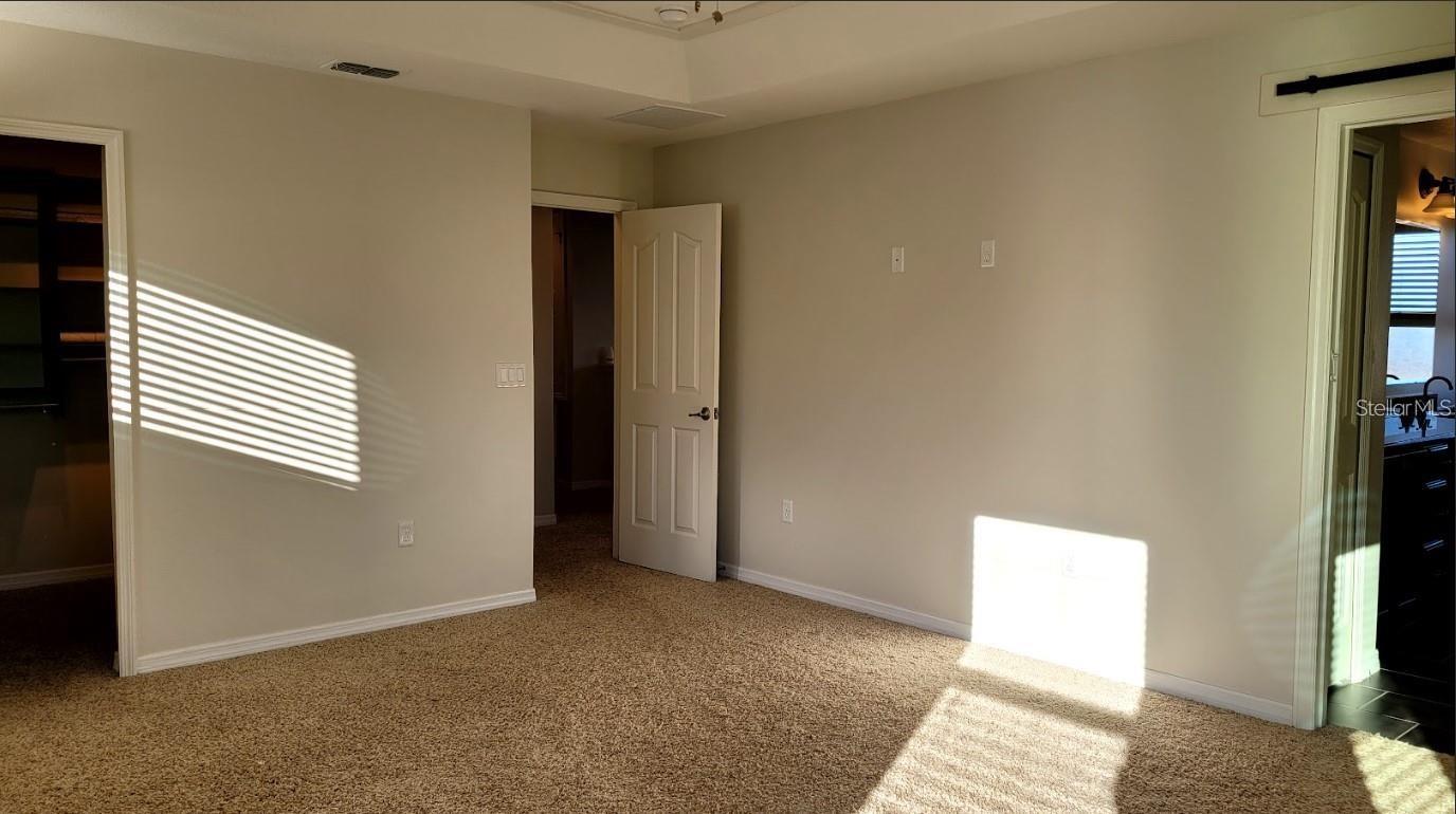 Image 15 of 32 For 7905 Iceland Gull Street