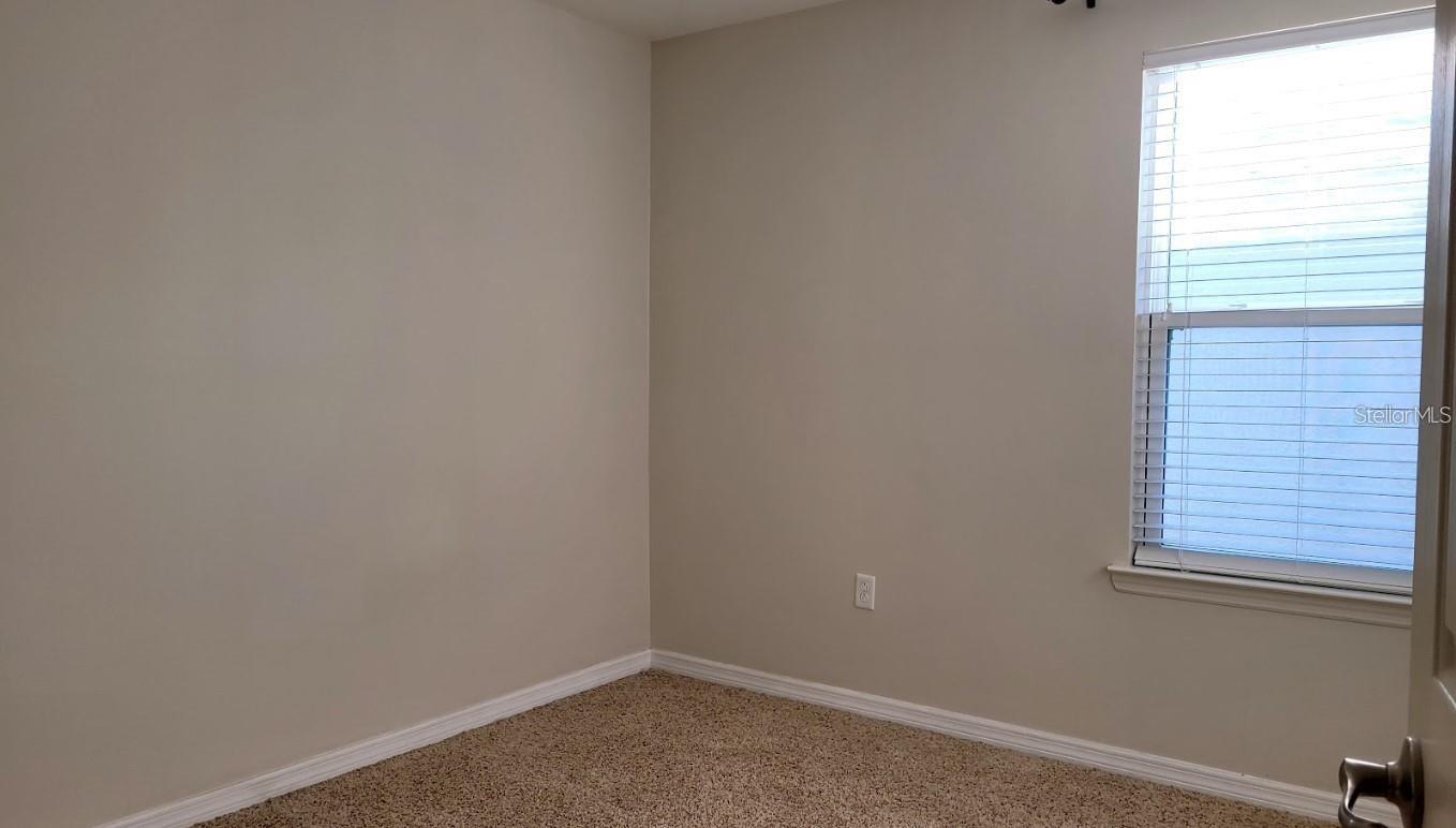 Image 20 of 32 For 7905 Iceland Gull Street