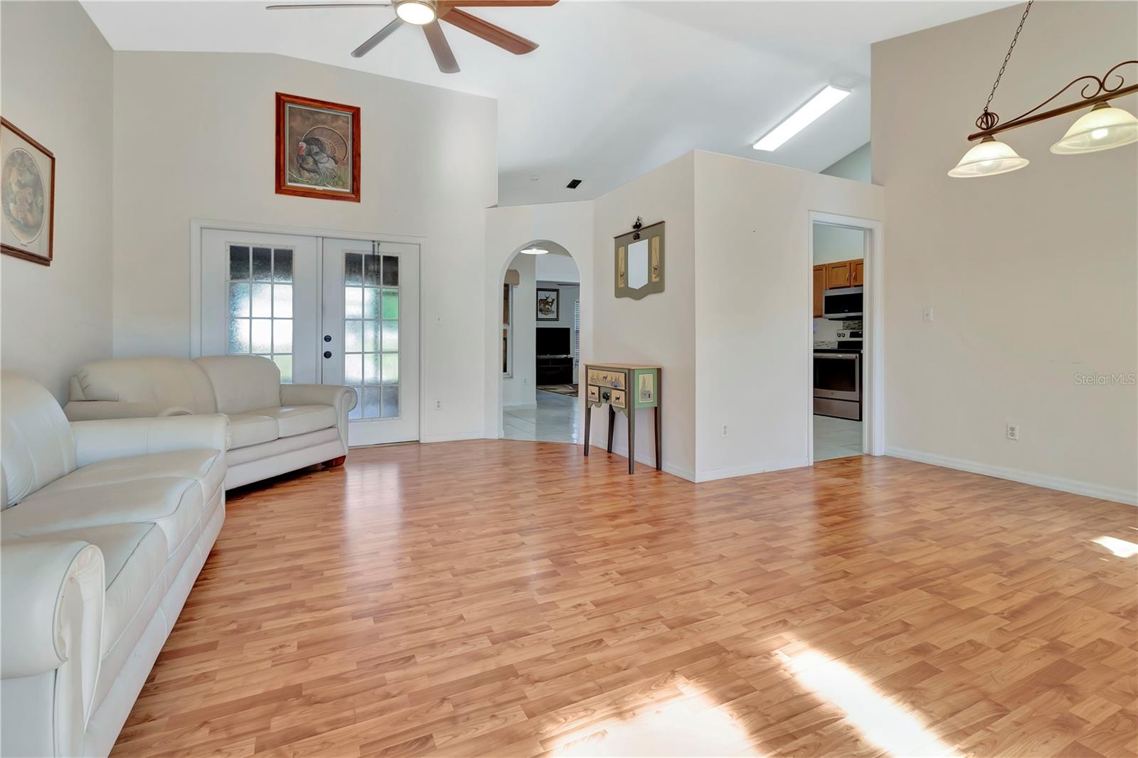 Image 21 of 48 For 18611 Clark Road