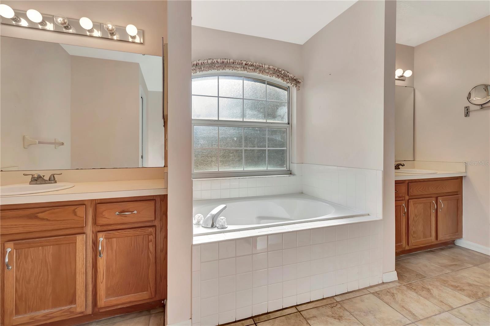 Image 29 of 48 For 18611 Clark Road