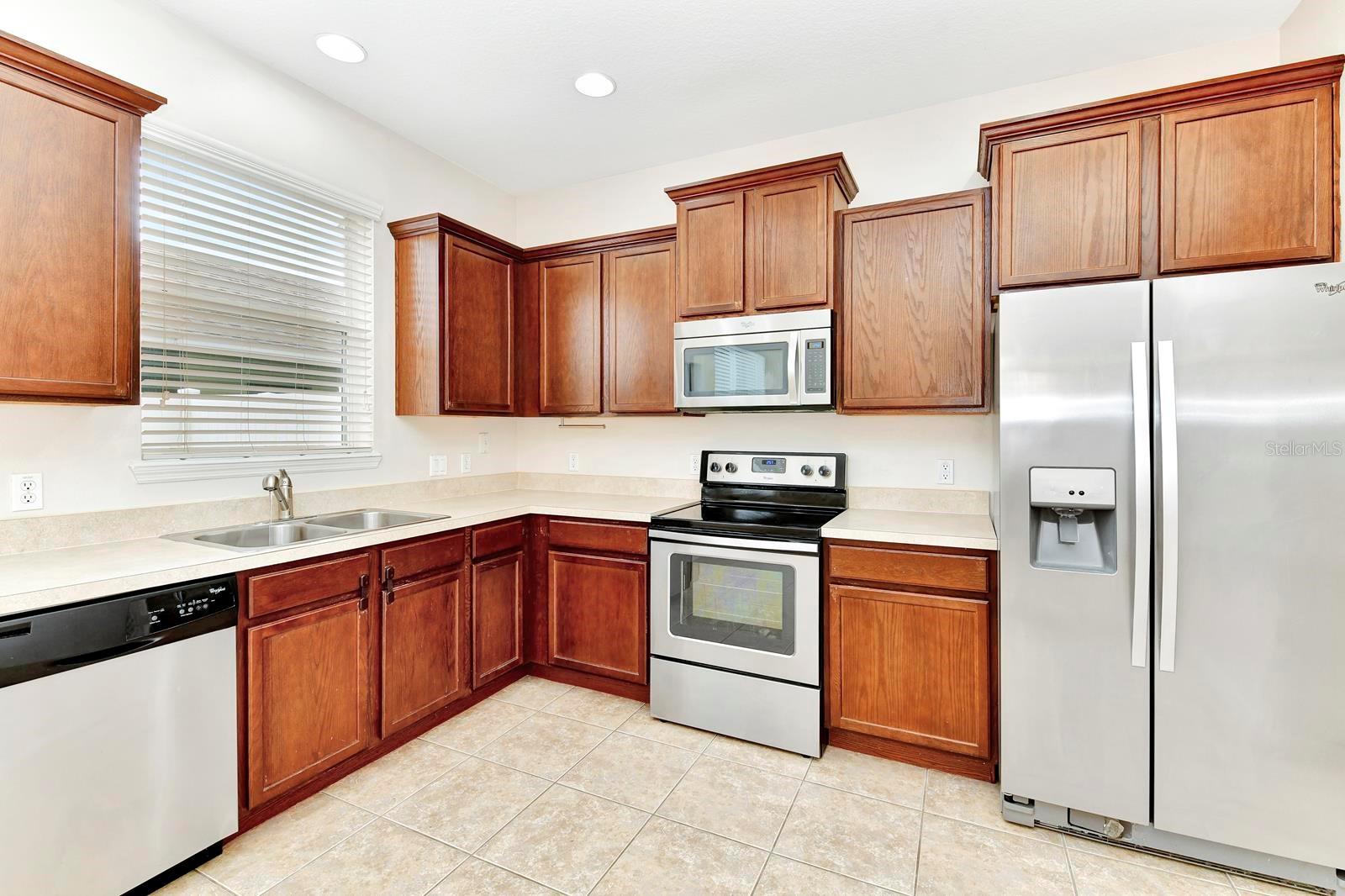 Image 10 of 31 For 1683 Buckeye Falls Way