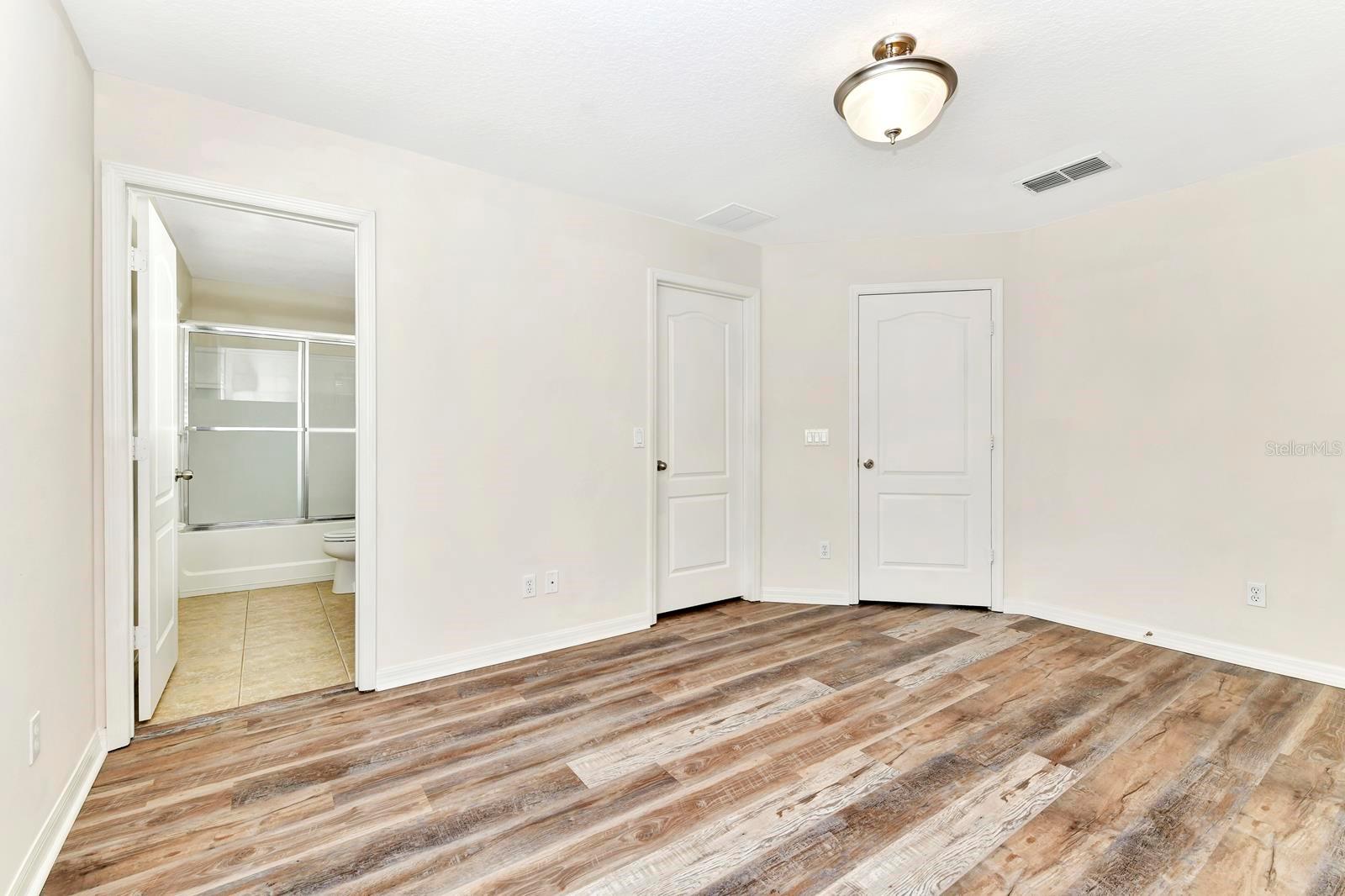 Image 16 of 31 For 1683 Buckeye Falls Way