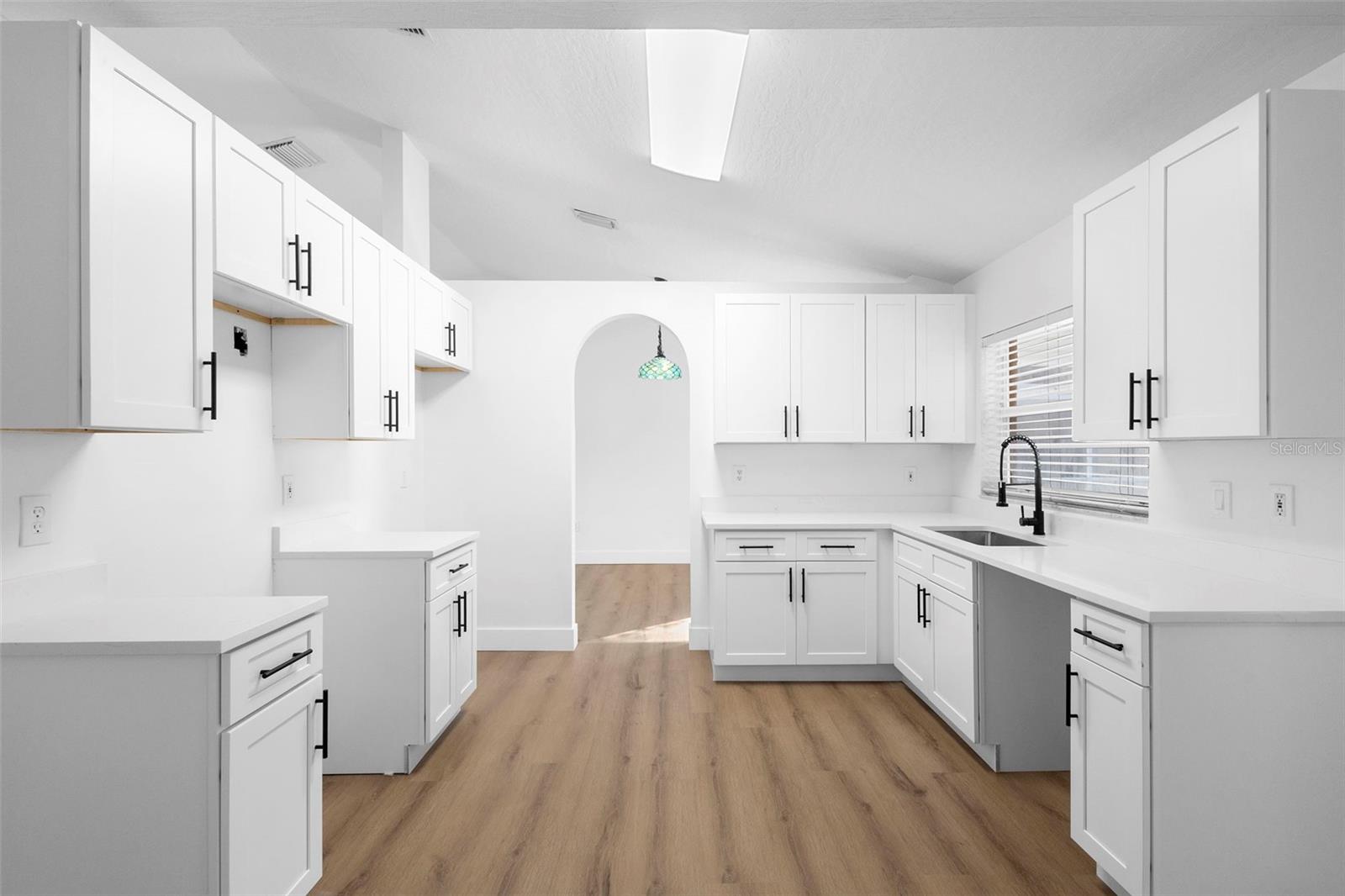 Image 6 of 44 For 4395 Comfort Street