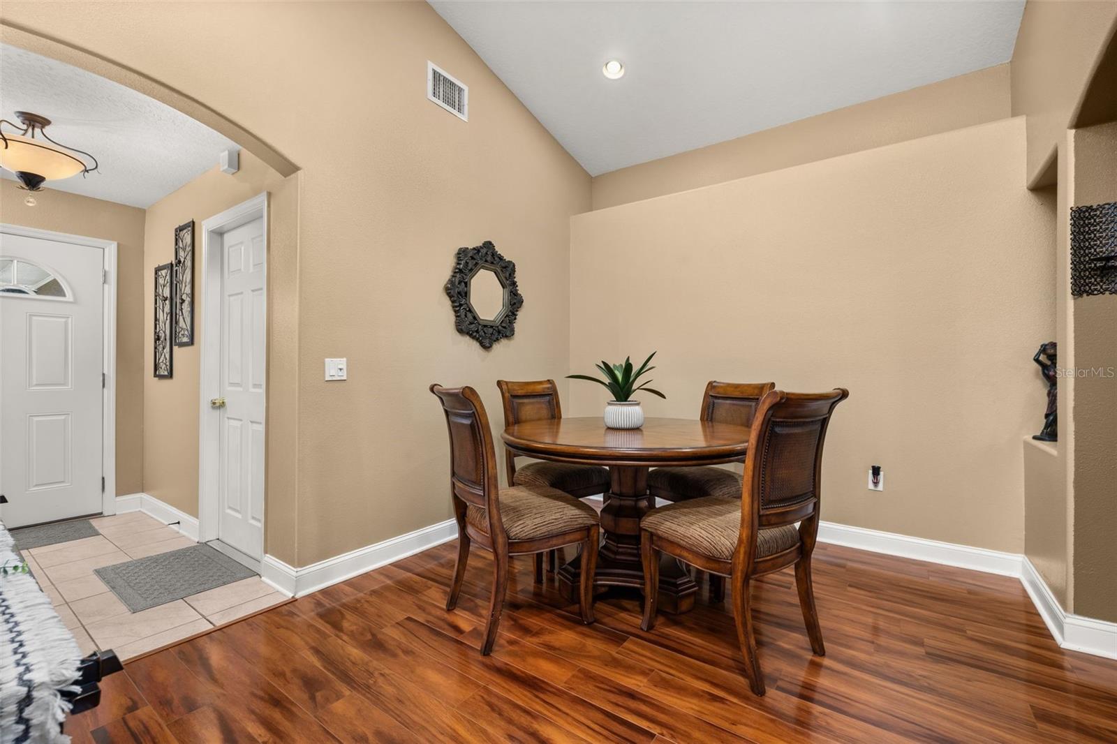 Image 10 of 42 For 4515 Cypress Street