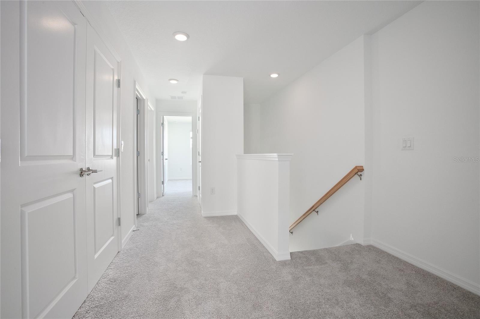 Image 16 of 36 For 184 River Front Way