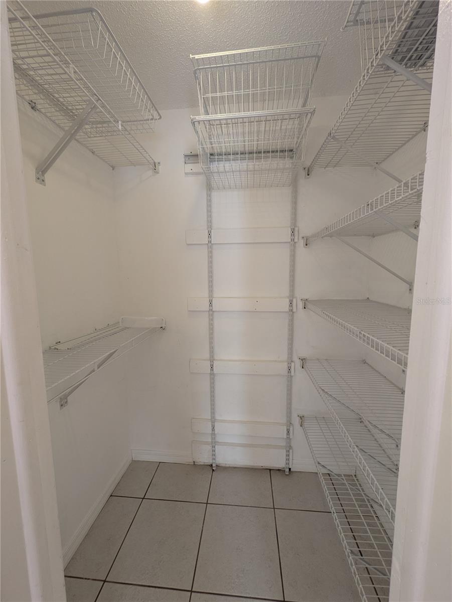 Image 11 of 23 For 506 Harvard Place