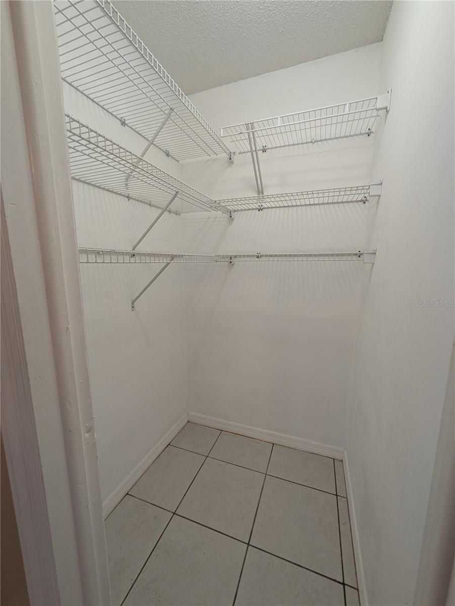 Image 13 of 23 For 506 Harvard Place