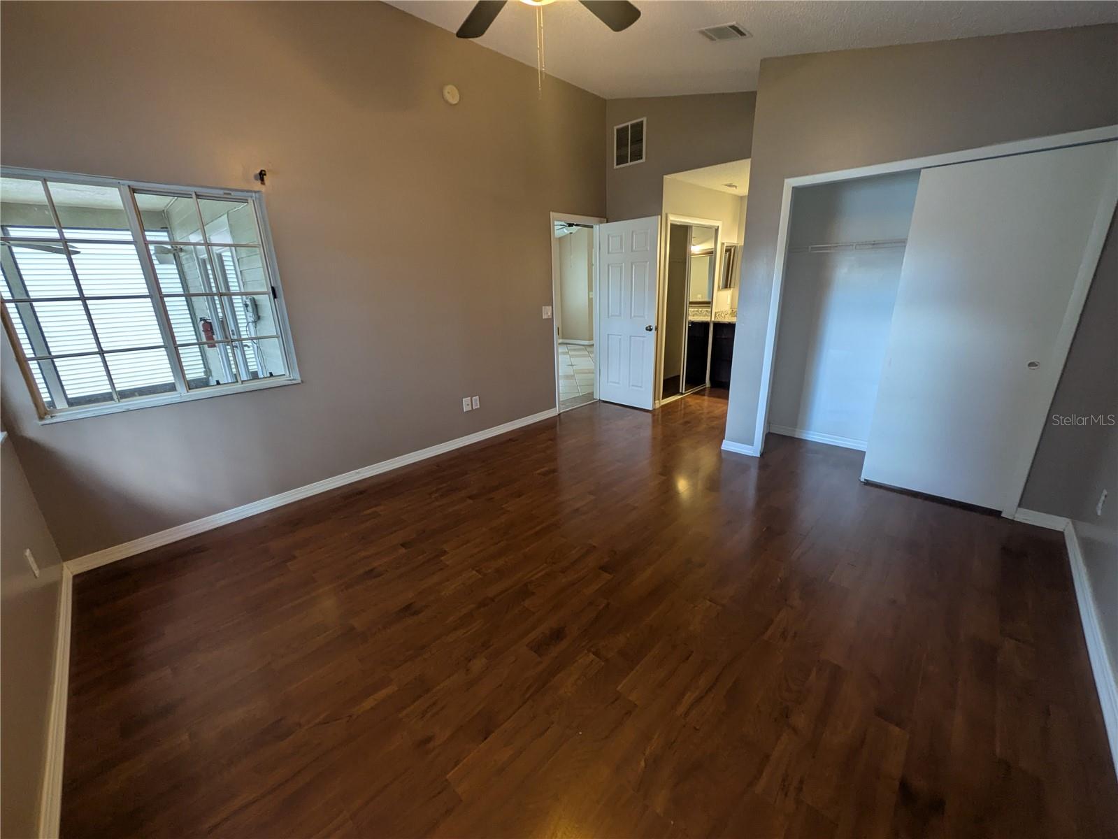 Image 15 of 23 For 506 Harvard Place