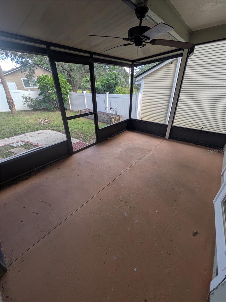 Image 20 of 23 For 506 Harvard Place