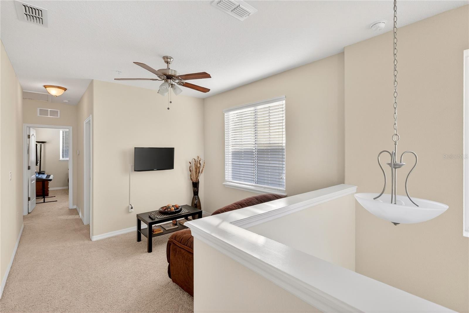 Image 17 of 44 For 2502 Seven Oaks Dr