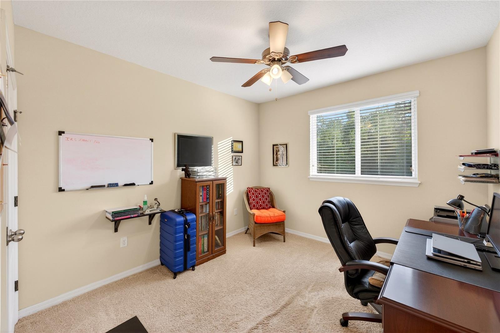 Image 26 of 44 For 2502 Seven Oaks Dr