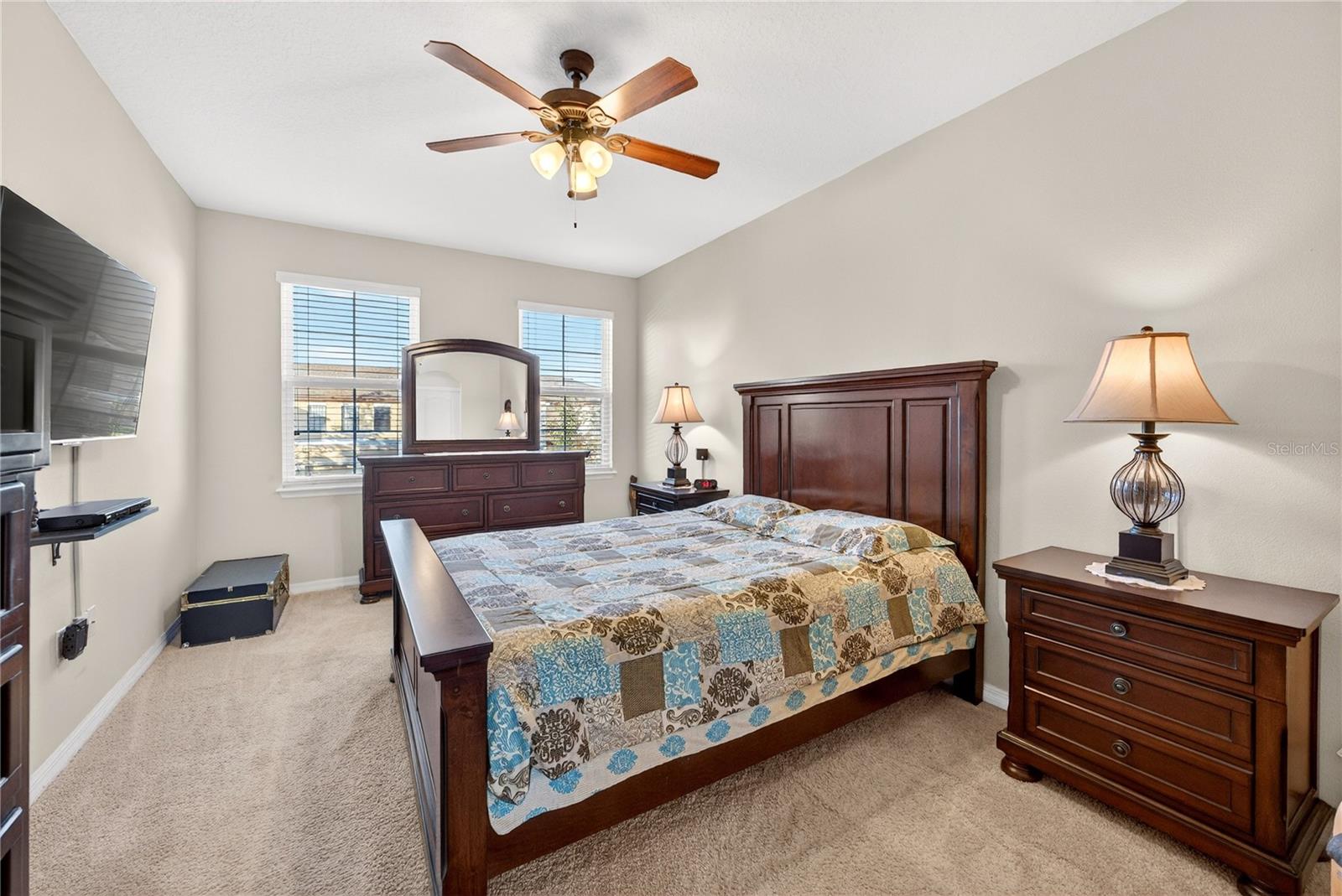 Image 27 of 44 For 2502 Seven Oaks Dr