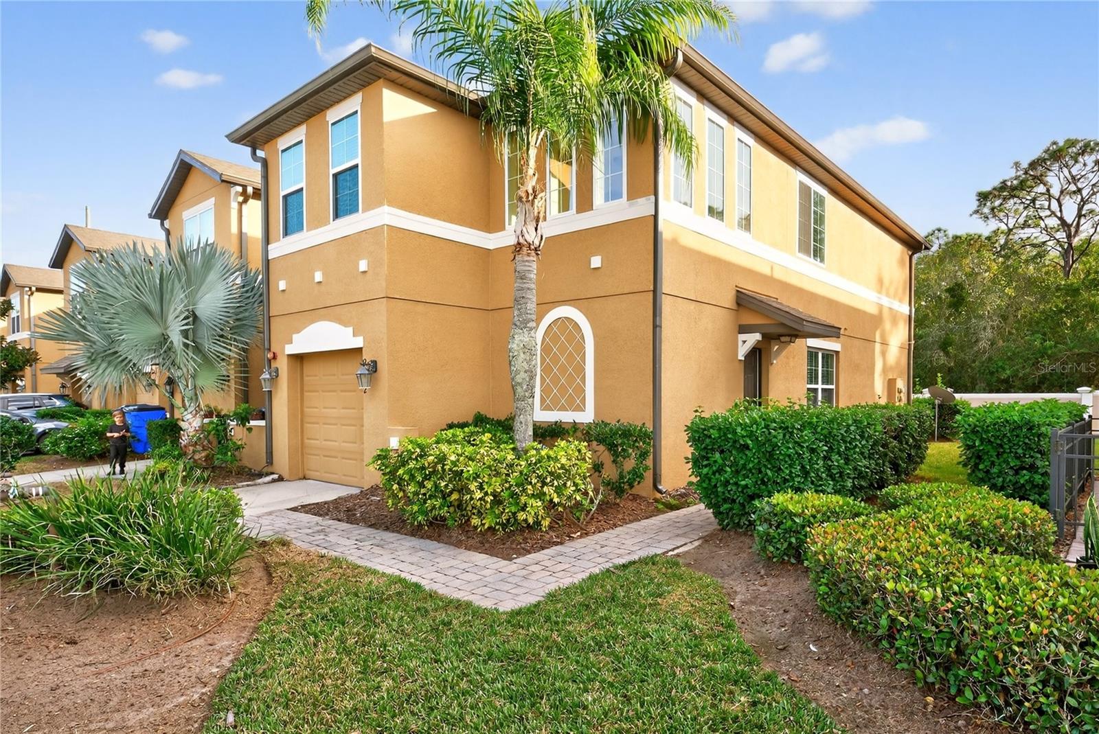 Image 36 of 44 For 2502 Seven Oaks Dr