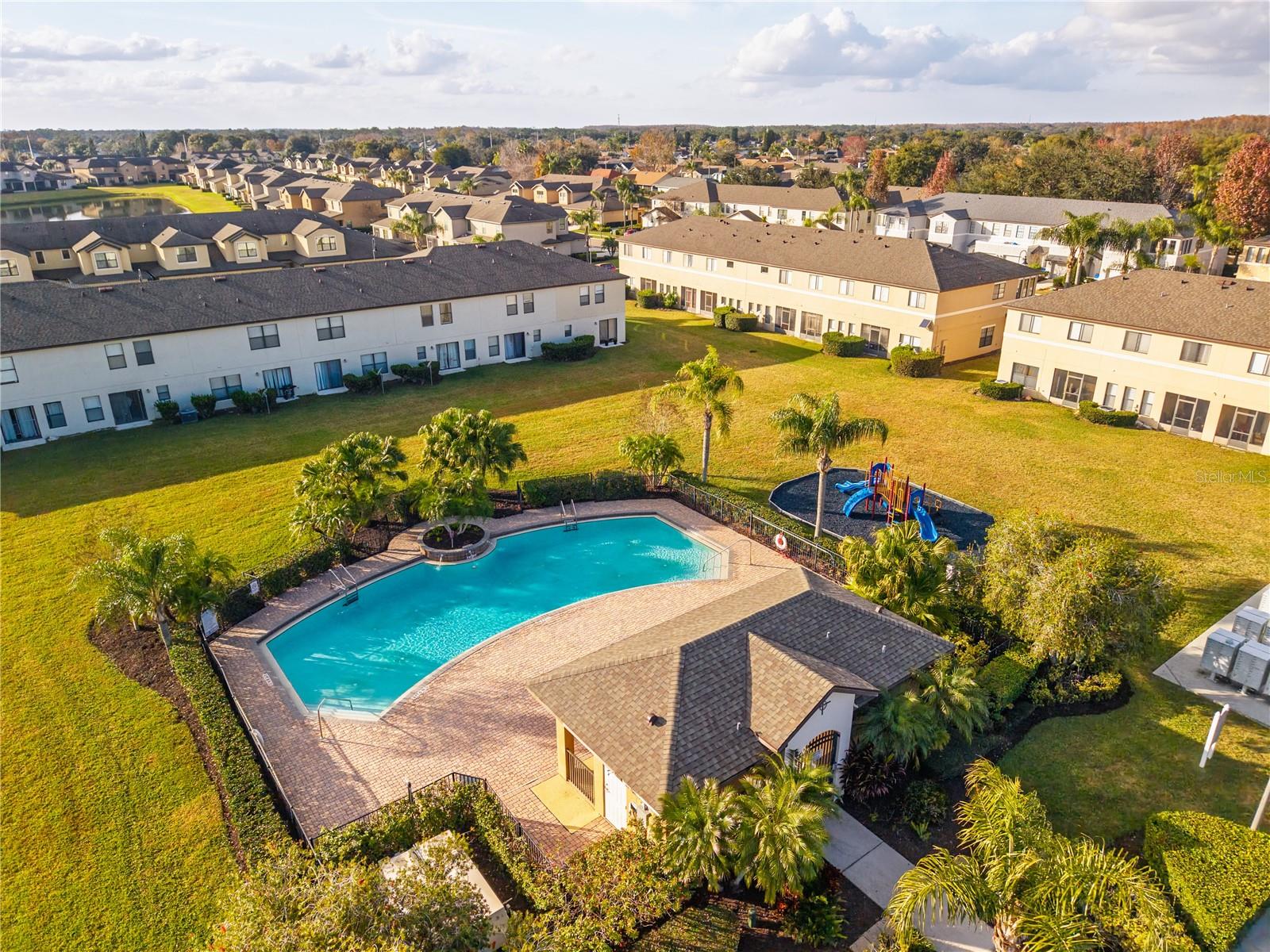 Image 39 of 44 For 2502 Seven Oaks Dr