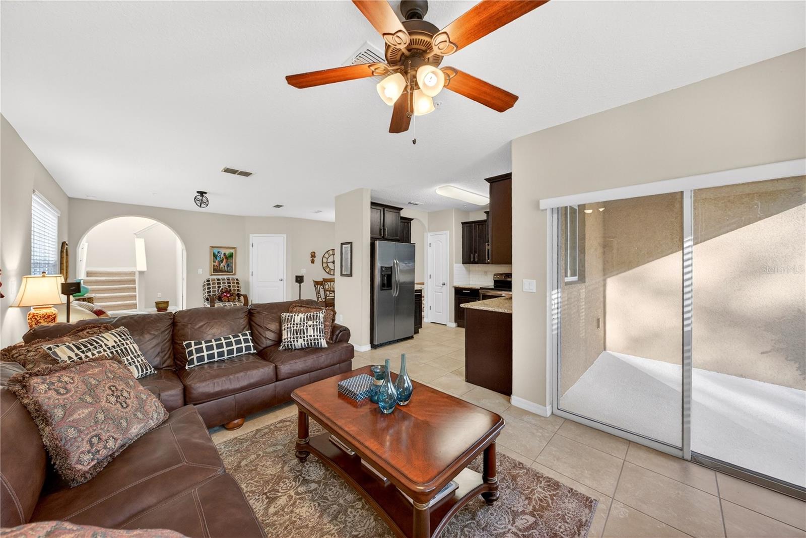 Image 6 of 44 For 2502 Seven Oaks Dr