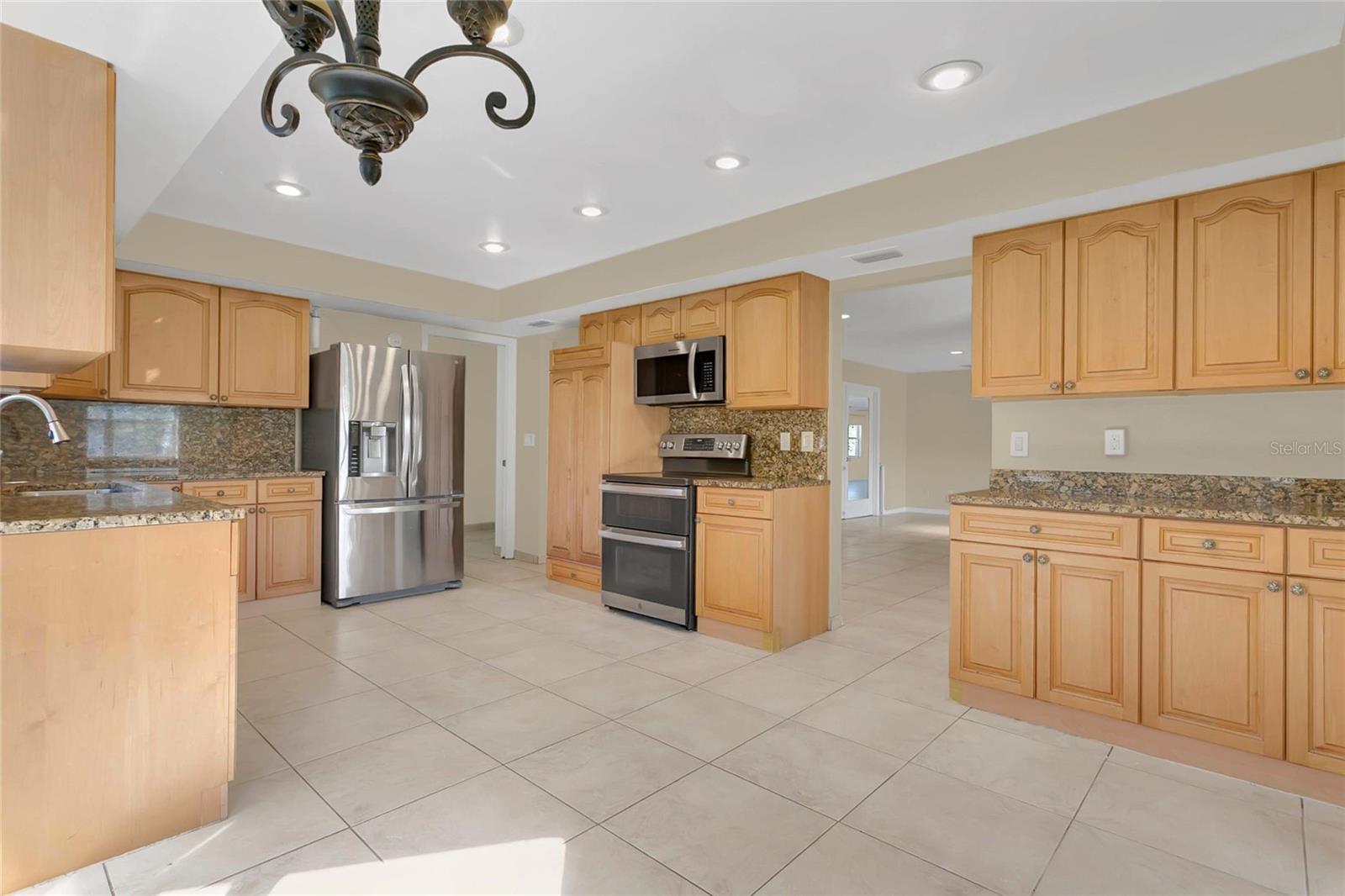 Image 12 of 45 For 732 Ensenada Drive