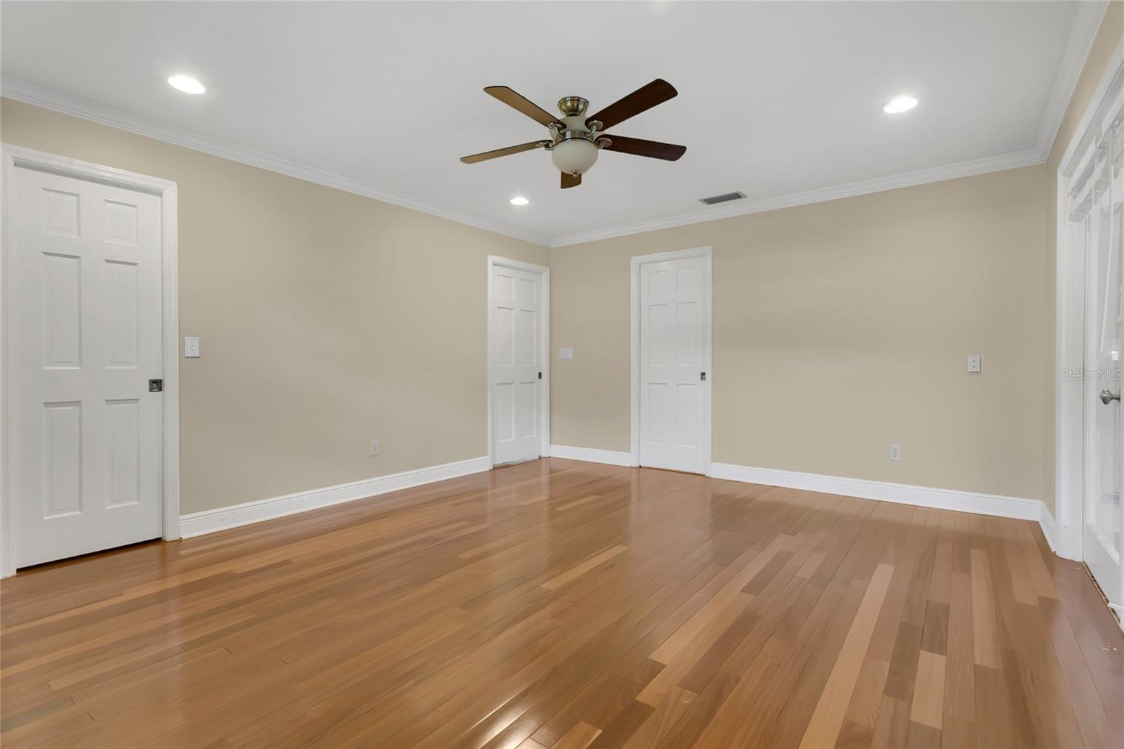 Image 15 of 45 For 732 Ensenada Drive