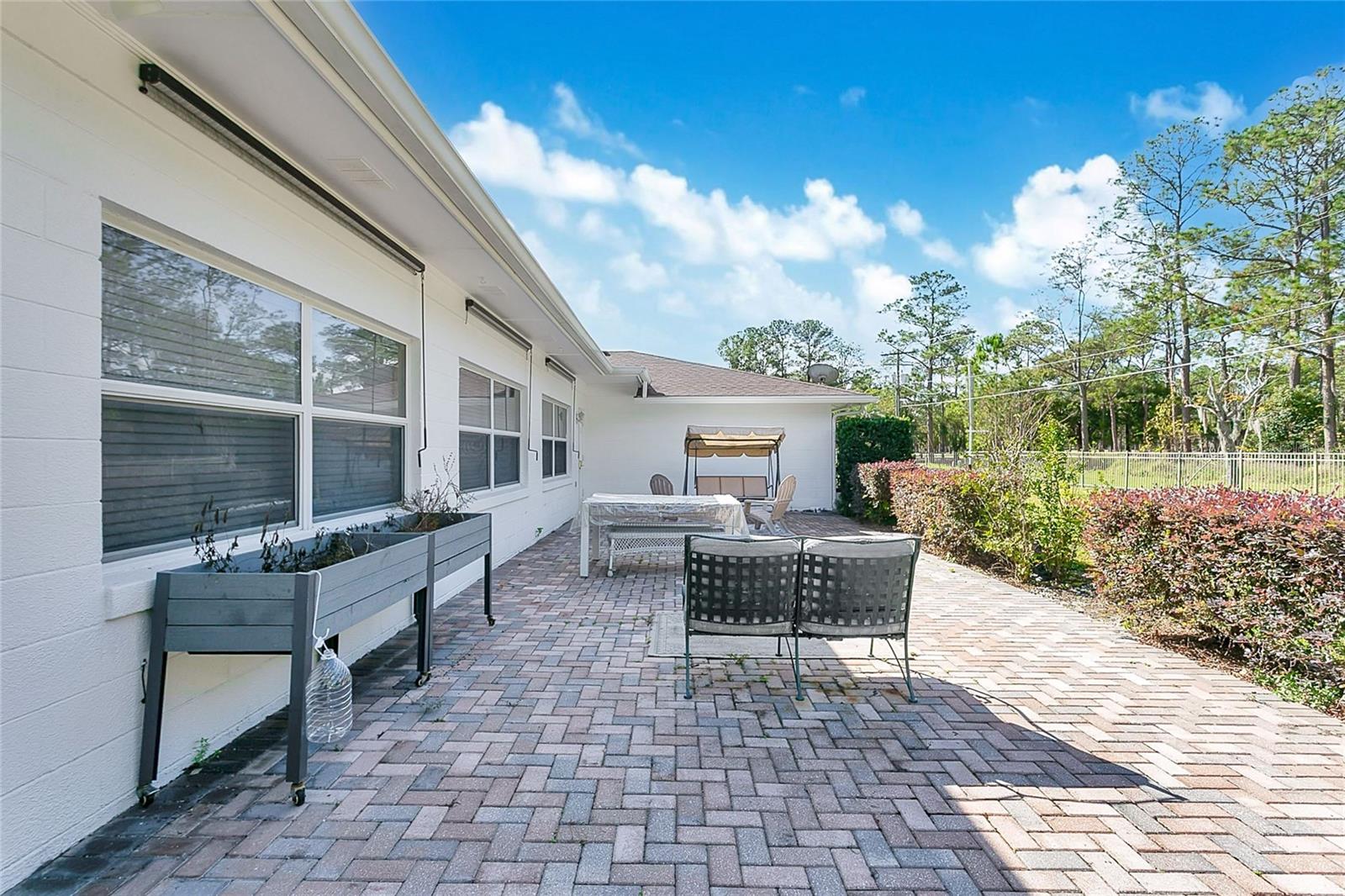 Image 33 of 45 For 732 Ensenada Drive