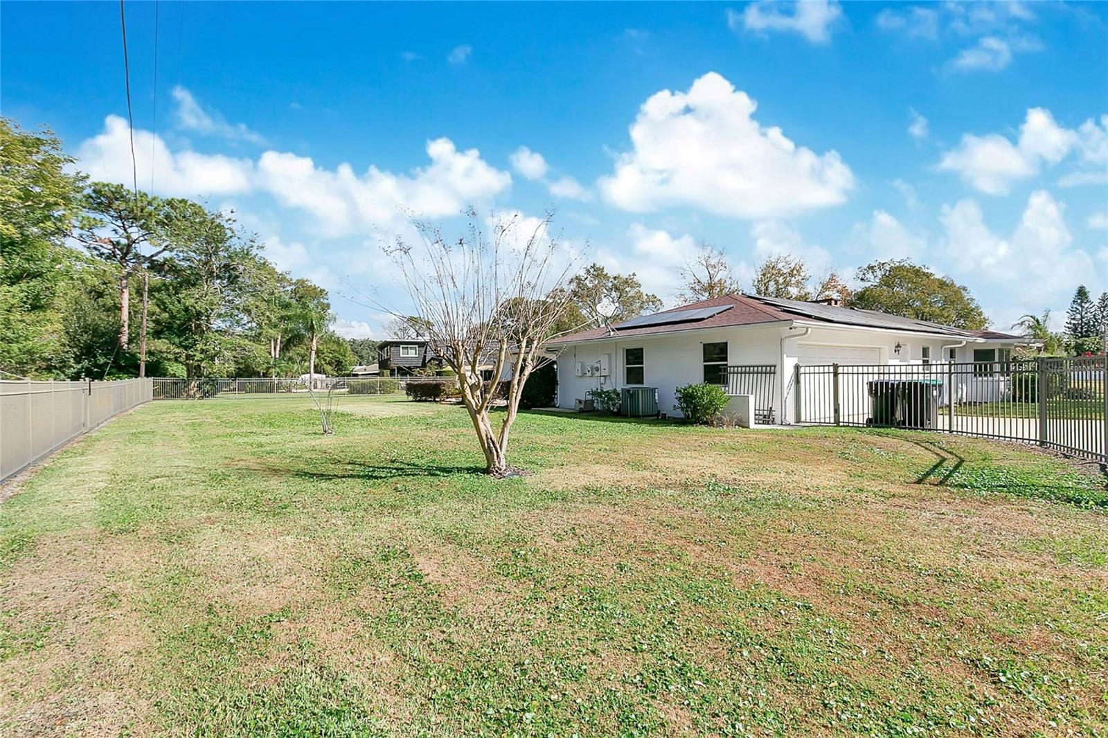 Image 37 of 45 For 732 Ensenada Drive