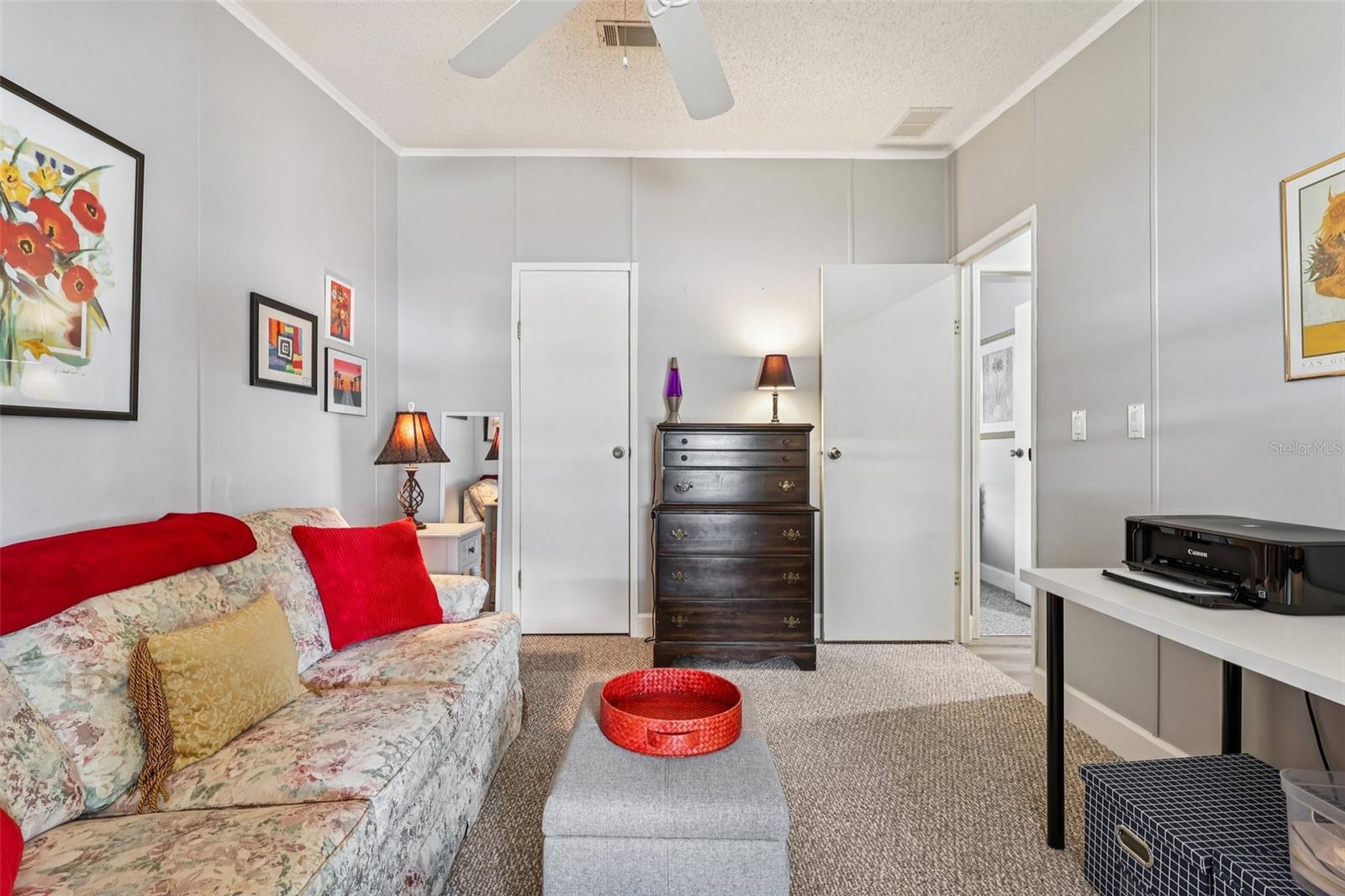 Image 23 of 38 For 176 Florence Boulevard