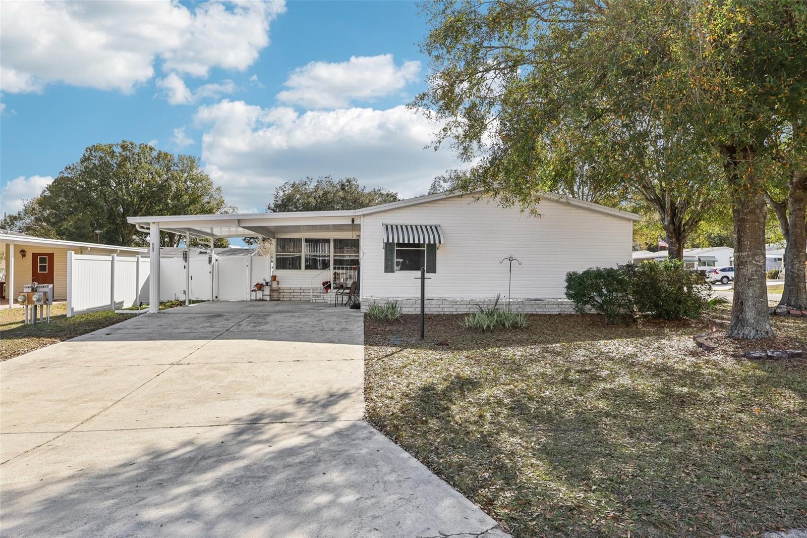 Image 32 of 38 For 176 Florence Boulevard