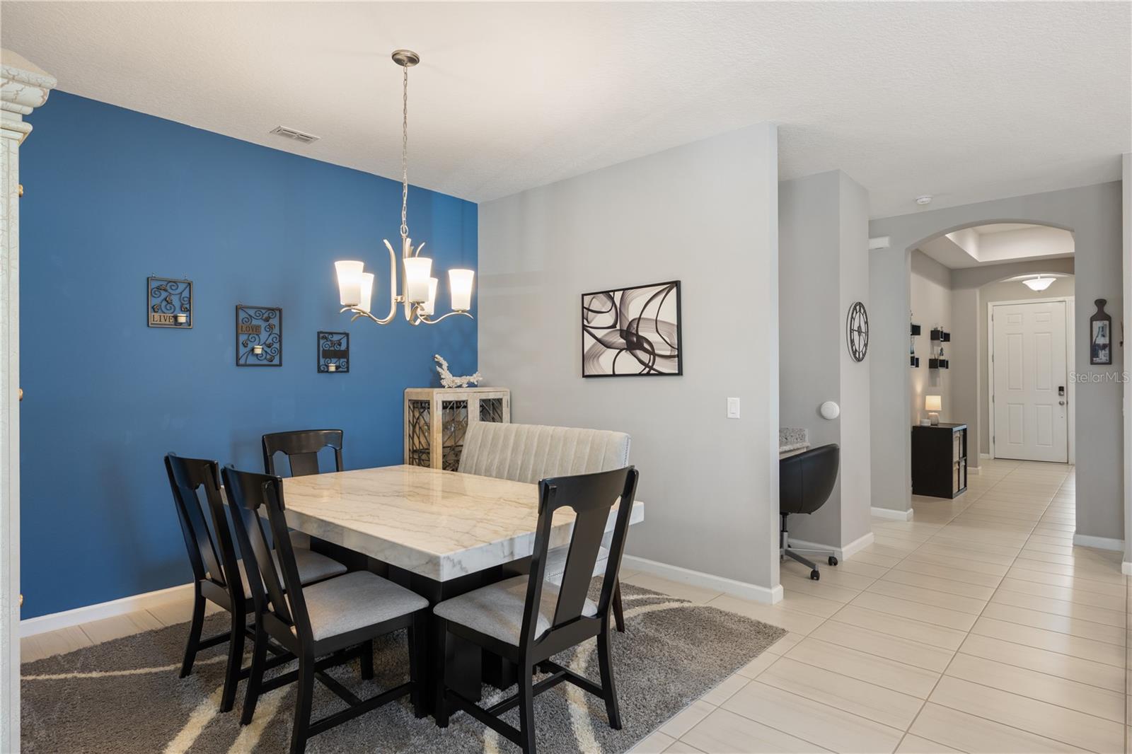 Image 10 of 38 For 7686 Tangerine Knoll Loop