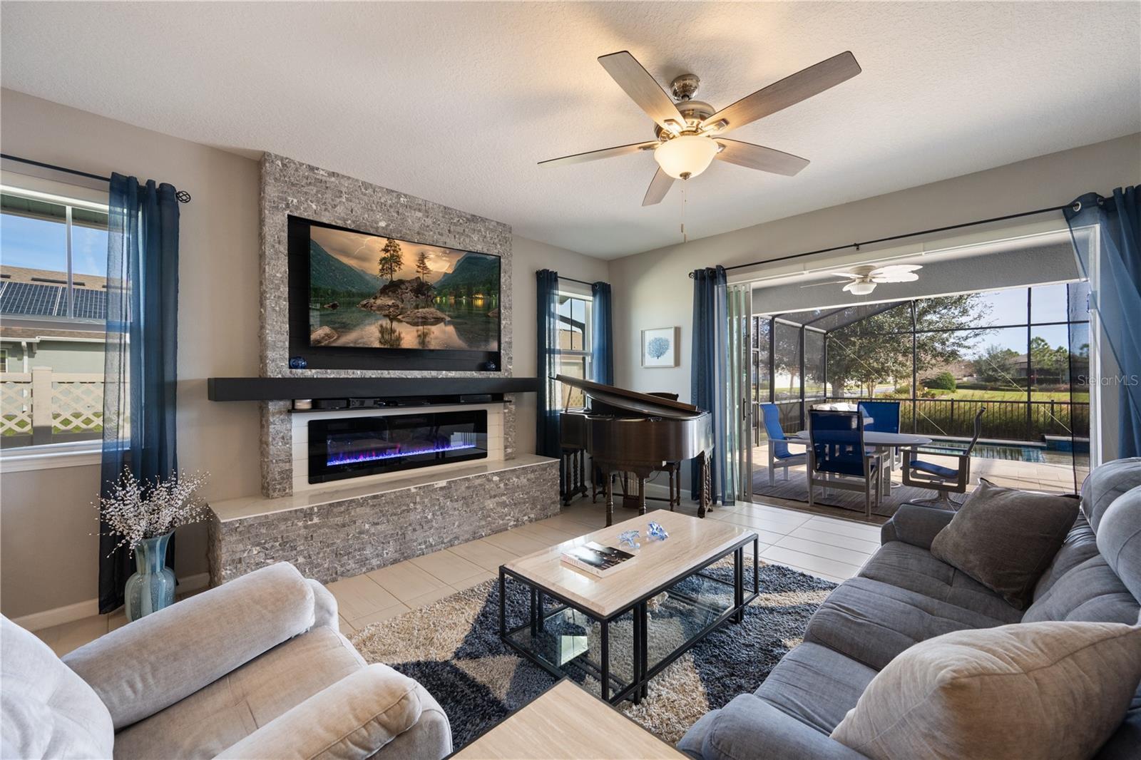 Image 14 of 38 For 7686 Tangerine Knoll Loop