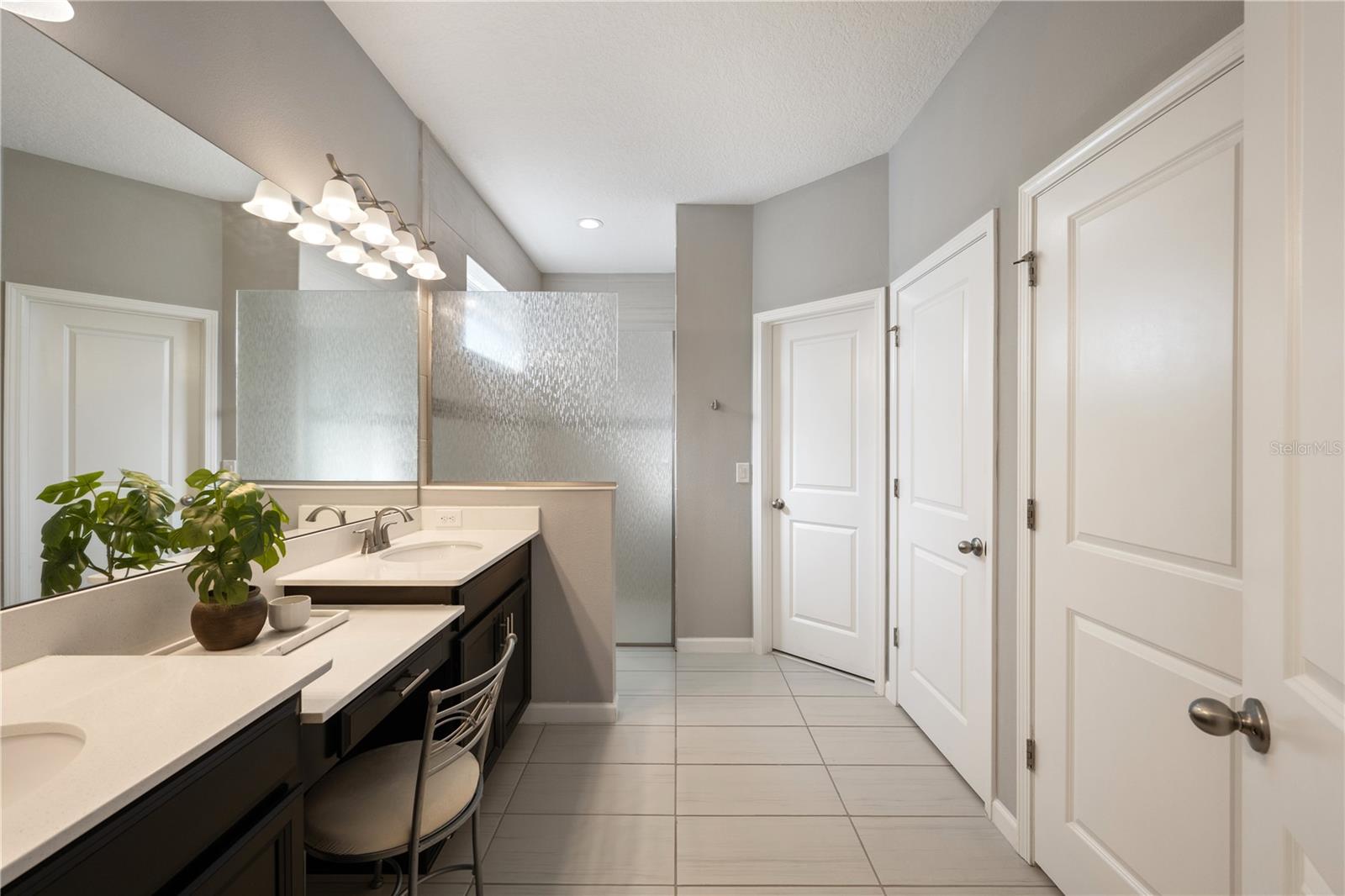 Image 18 of 38 For 7686 Tangerine Knoll Loop