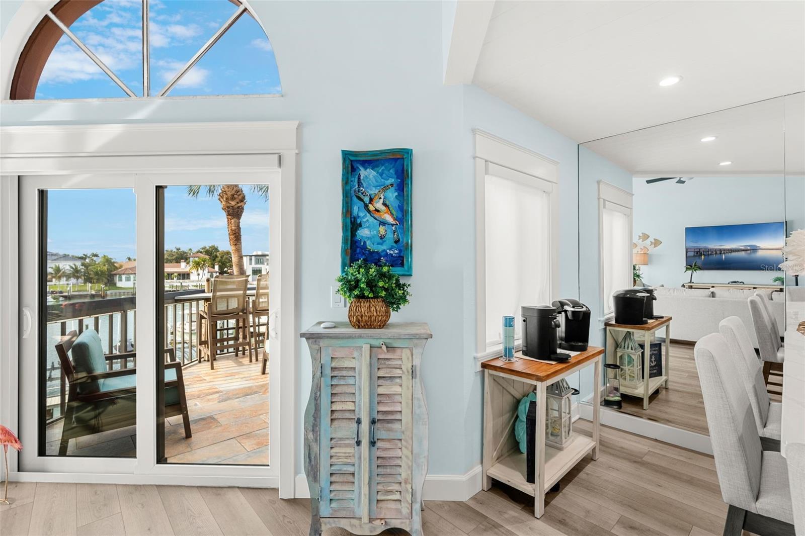 Image 13 of 70 For 534 Pinellas Bayway S 201