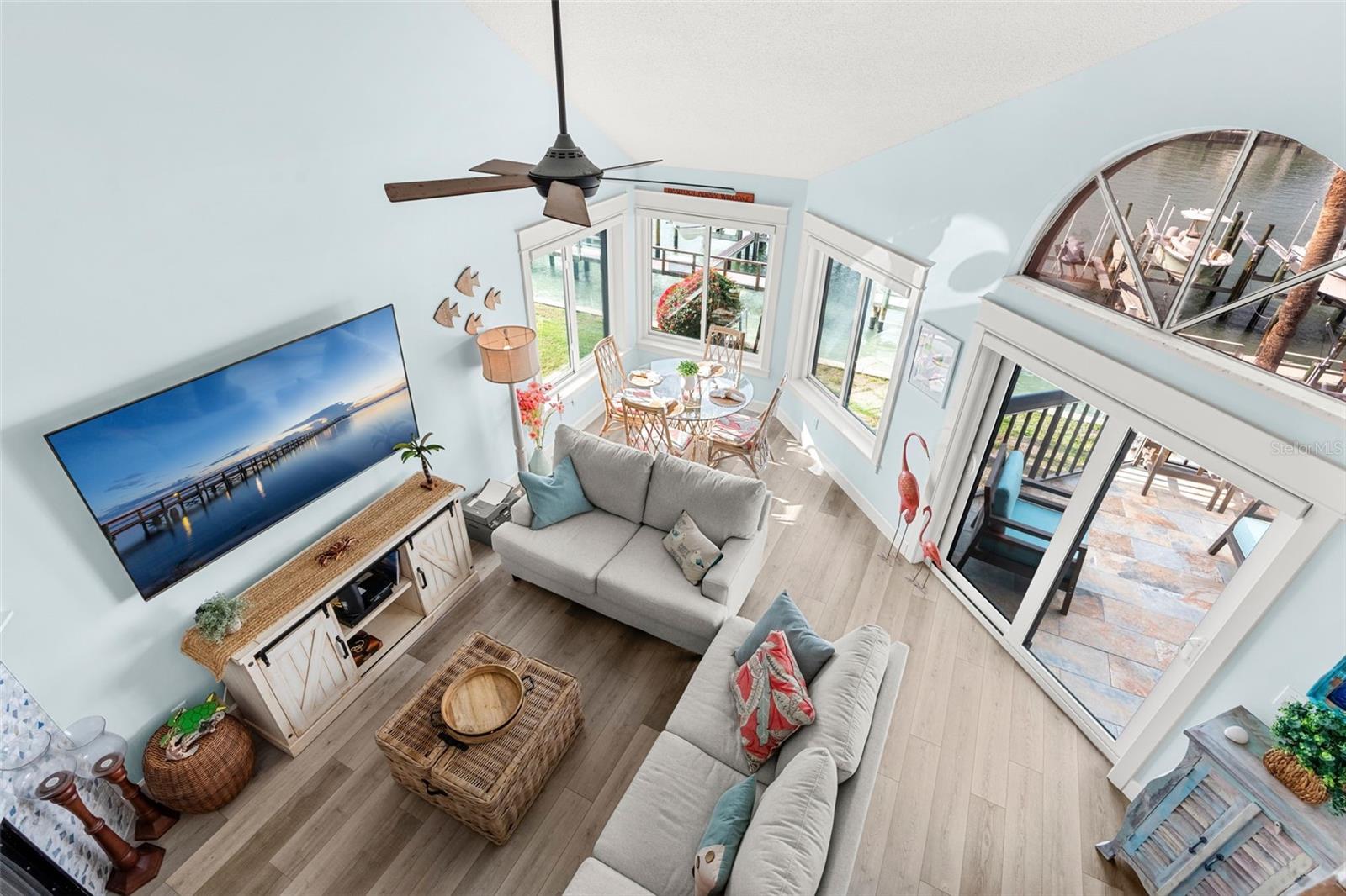 Image 34 of 70 For 534 Pinellas Bayway S 201