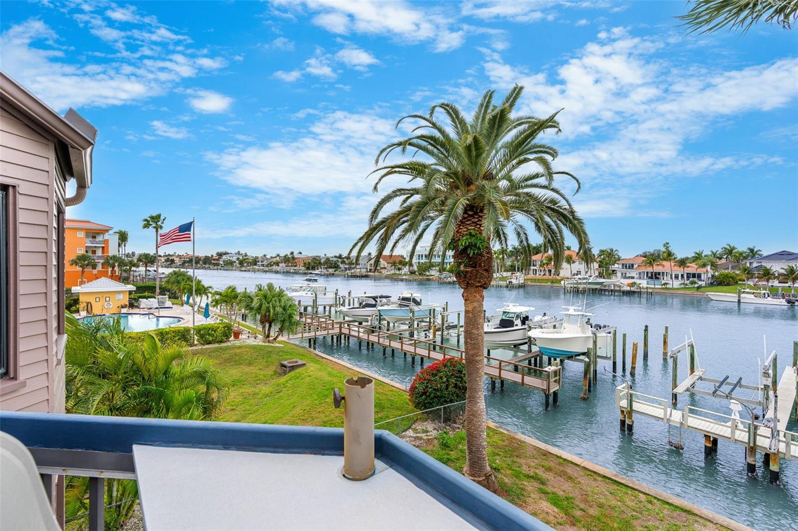 Image 35 of 70 For 534 Pinellas Bayway S 201