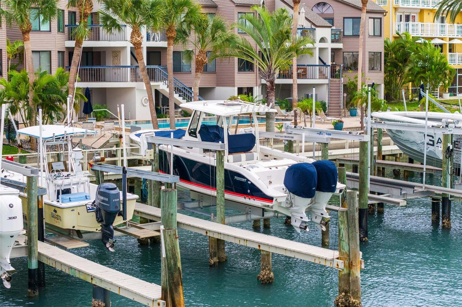 Image 49 of 70 For 534 Pinellas Bayway S 201