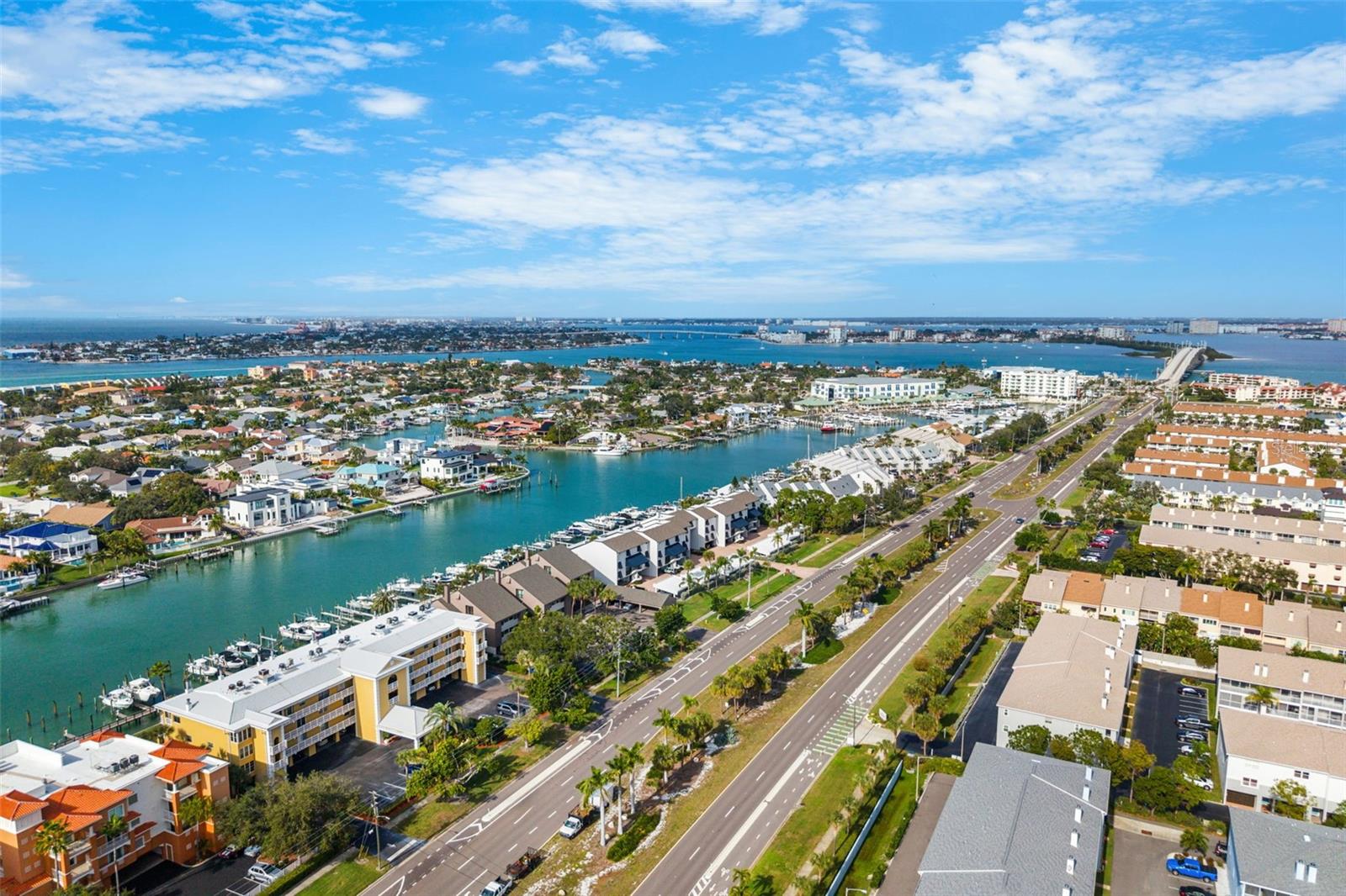 Image 52 of 70 For 534 Pinellas Bayway S 201