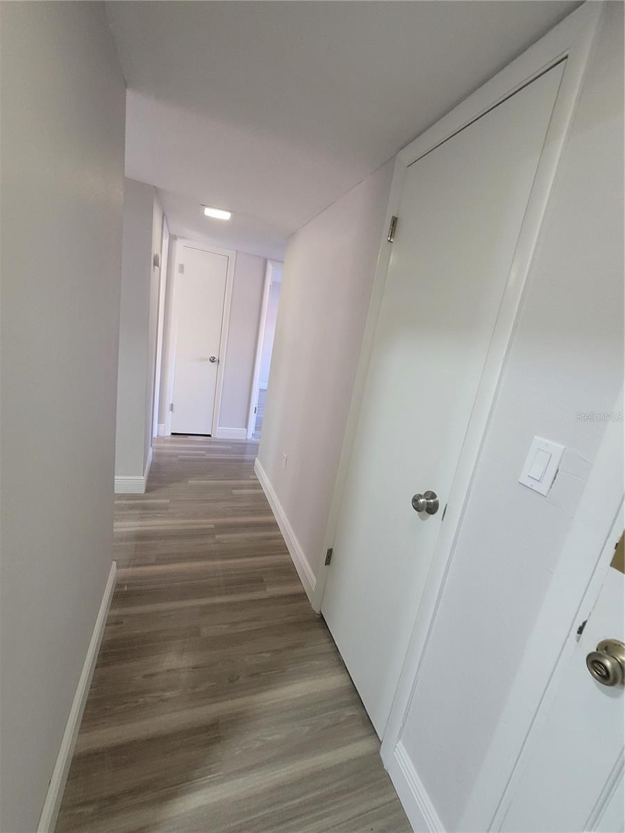 Image 13 of 46 For 1160 Calle Del Norte  A