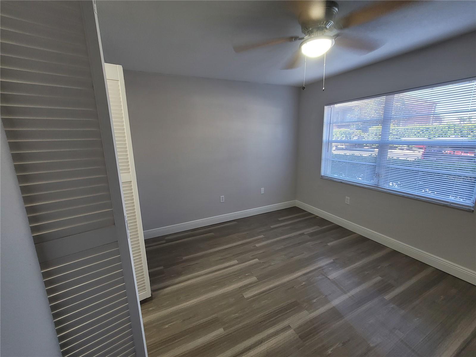 Image 21 of 46 For 1160 Calle Del Norte  A