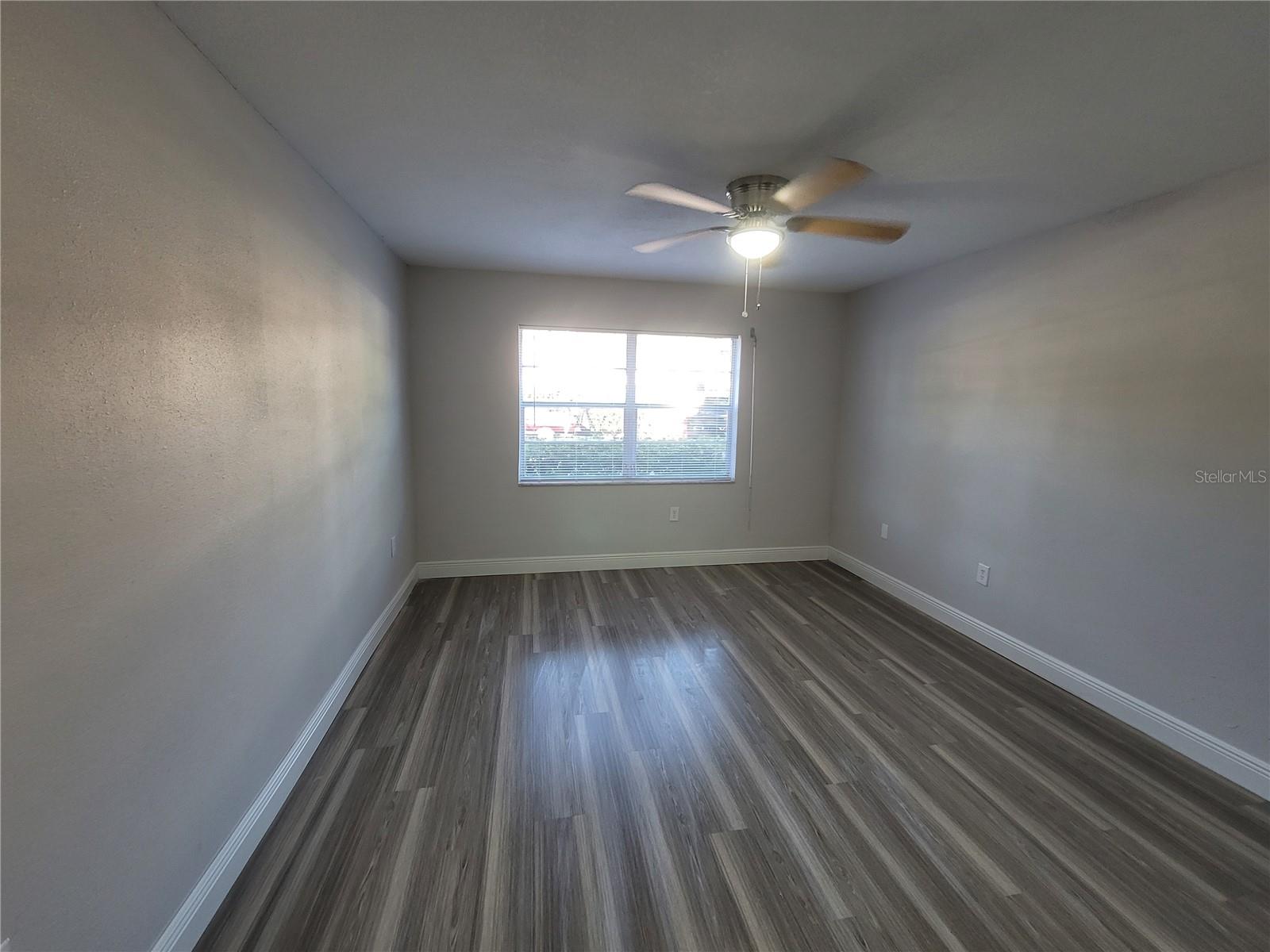 Image 26 of 46 For 1160 Calle Del Norte  A