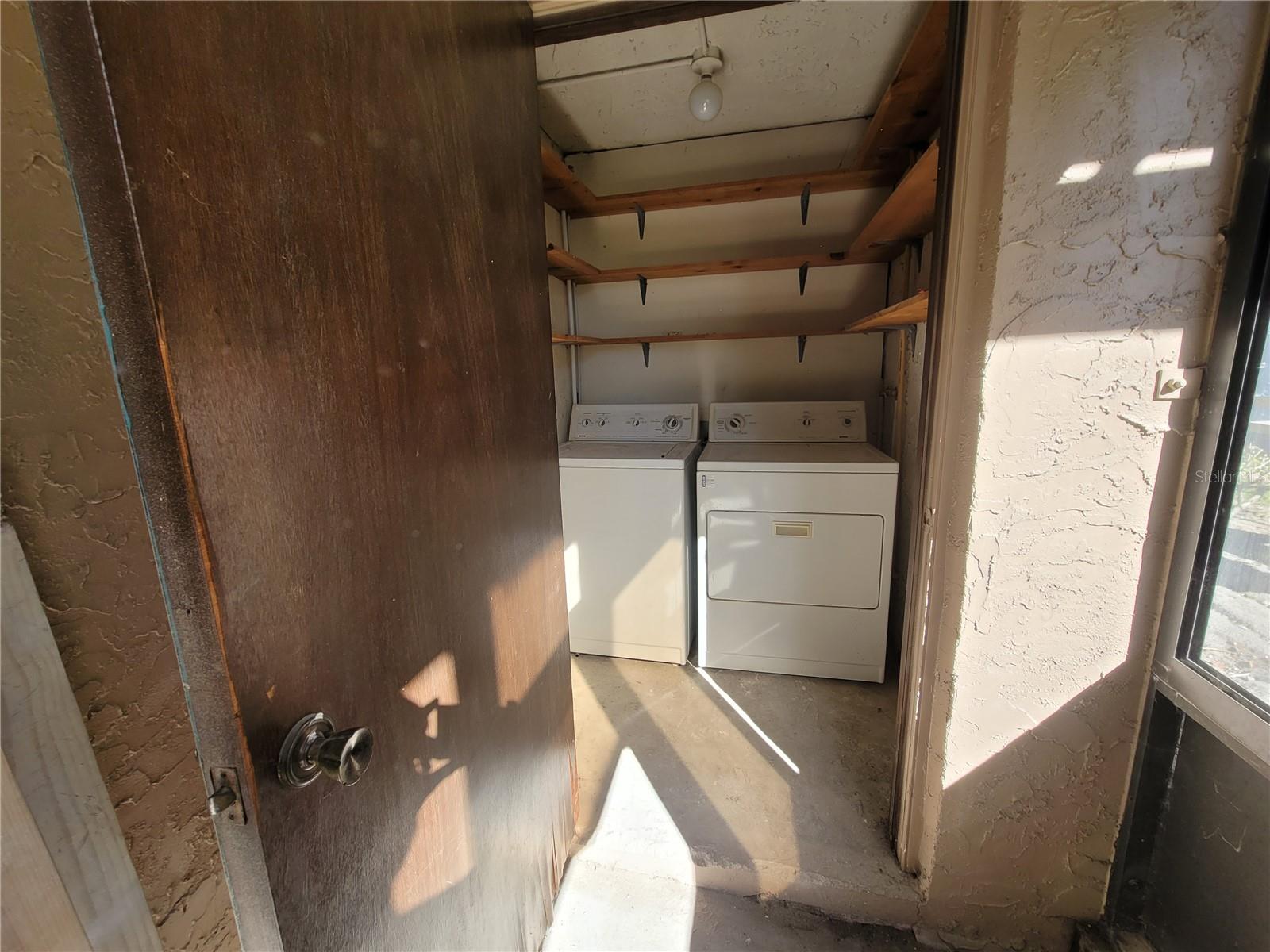 Image 36 of 46 For 1160 Calle Del Norte  A